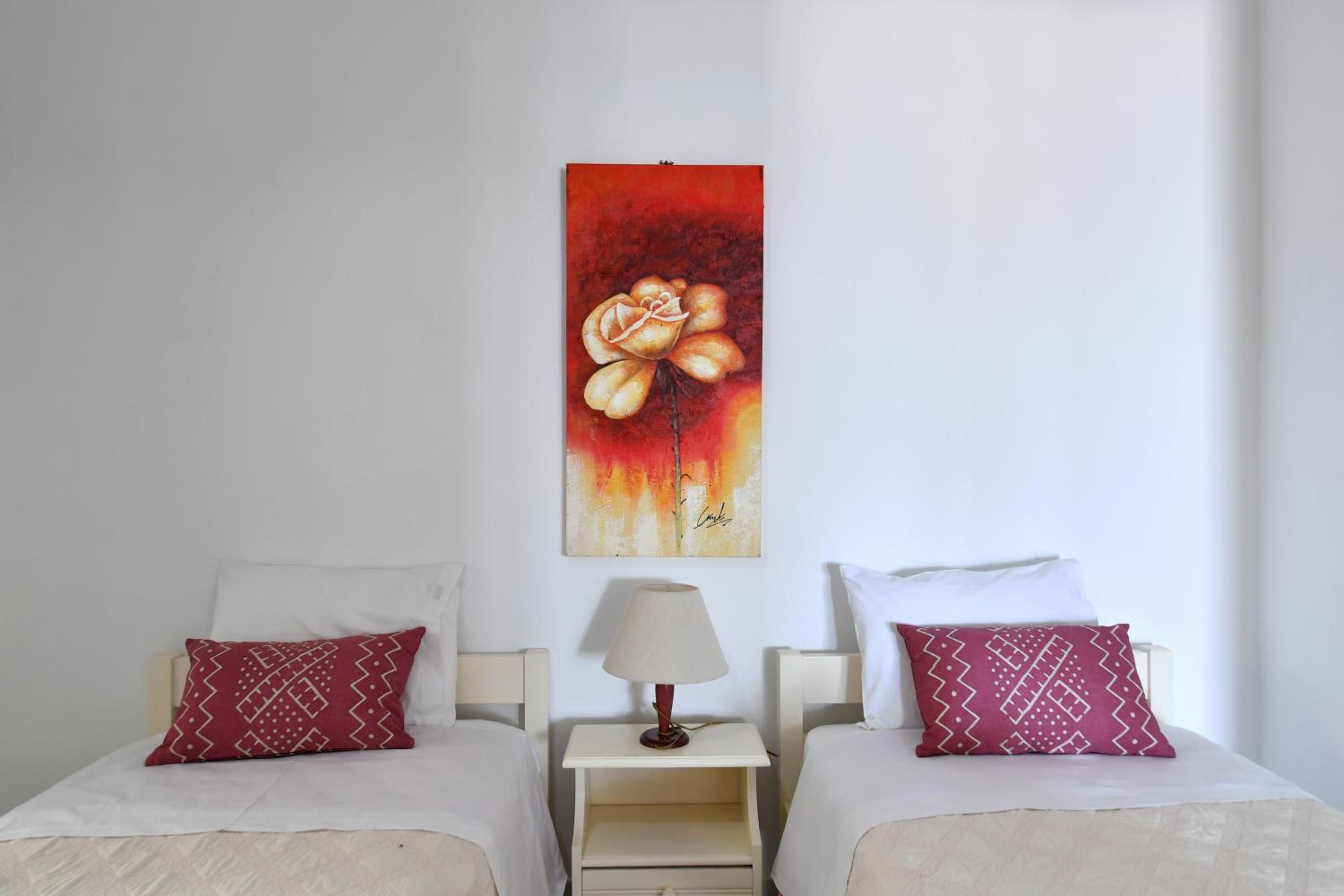 White Rooms Paros photo 5