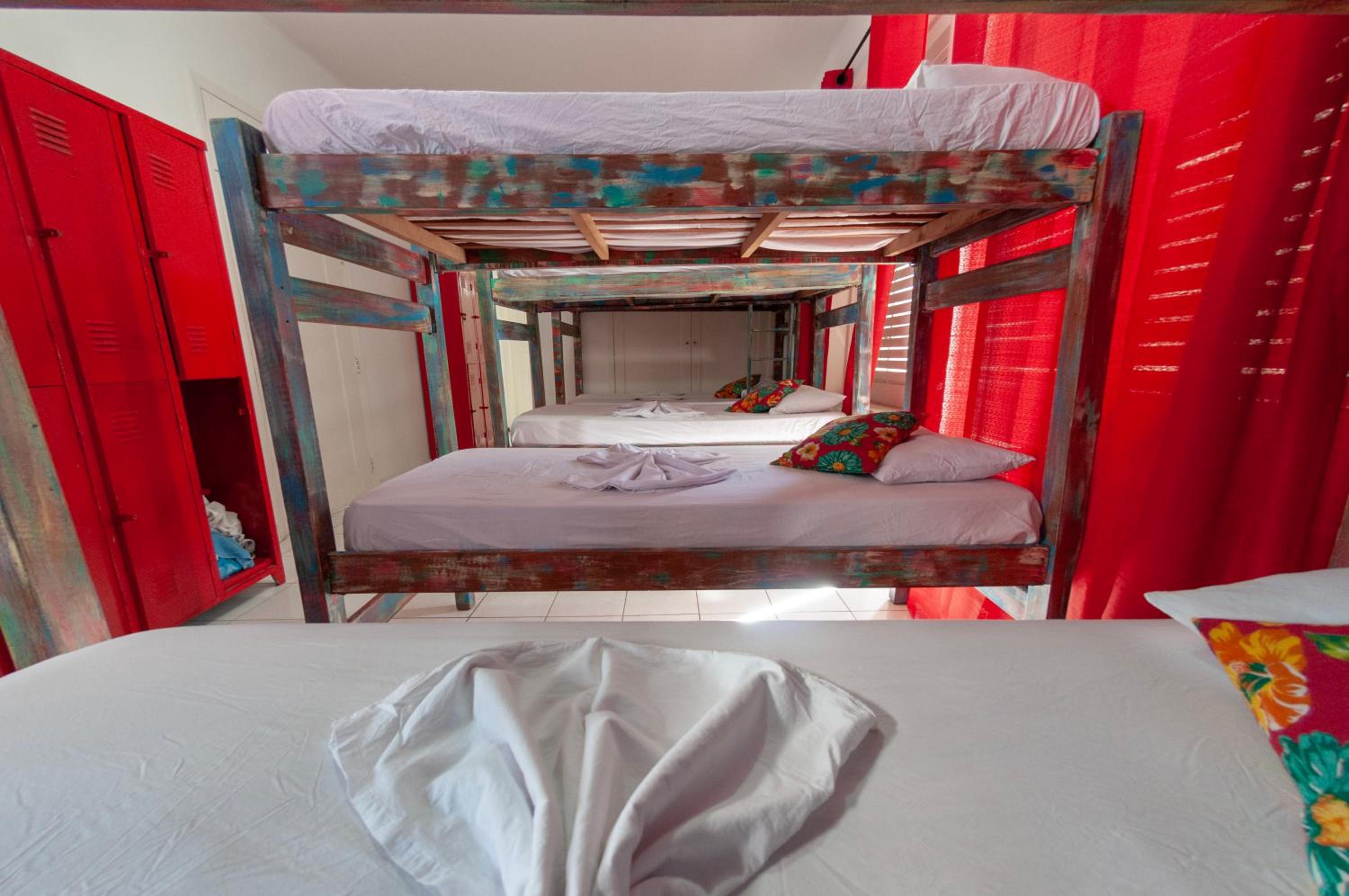 Hostel Barra