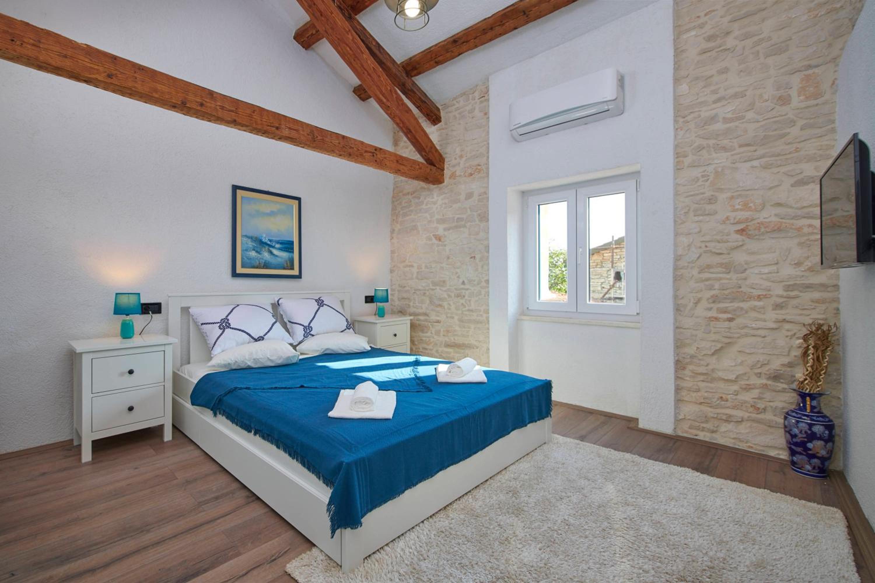 Old stone Villa with whirlpool and sauna