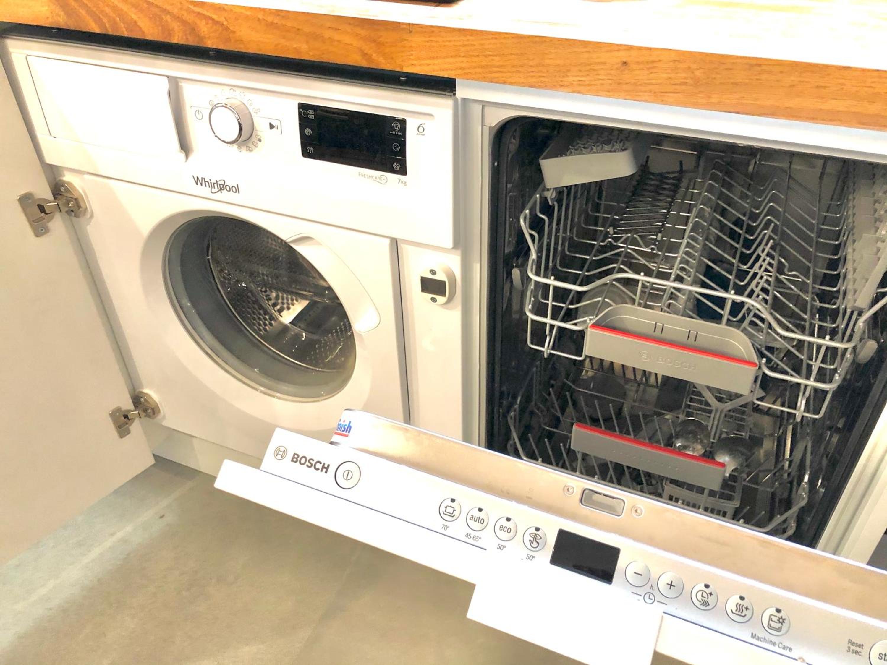 Apartament RadMila2 view 3