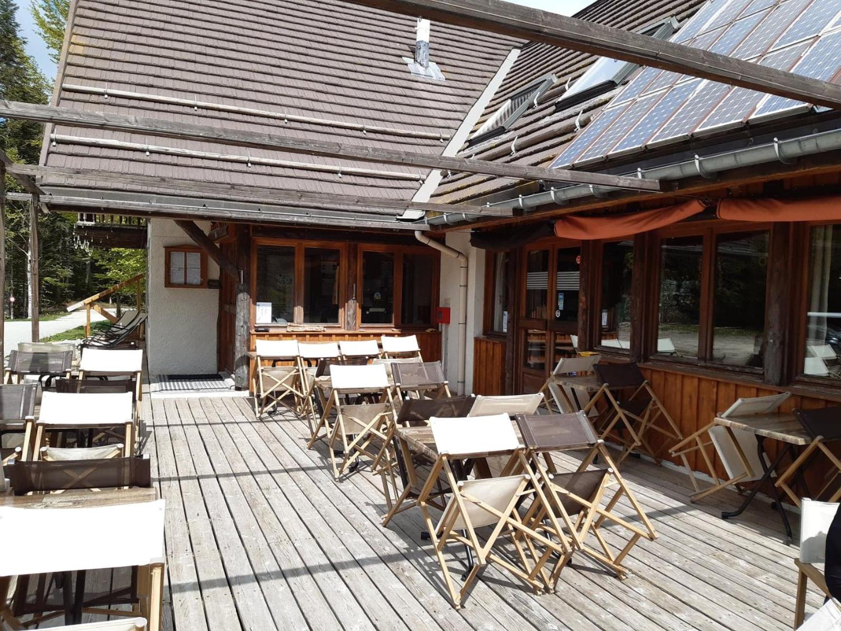 restaurant