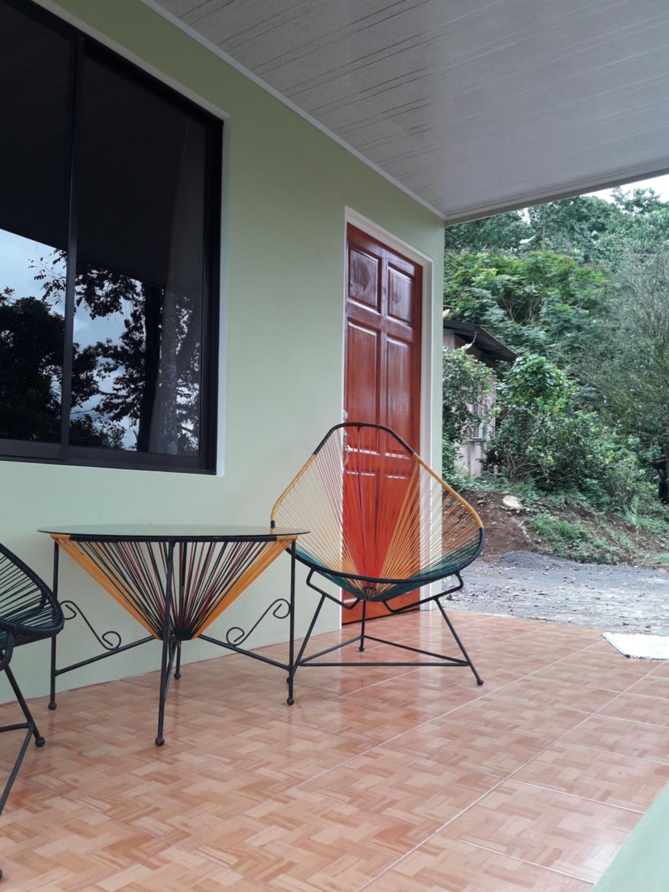 Hostal y cabinas anita-and rafting tour!