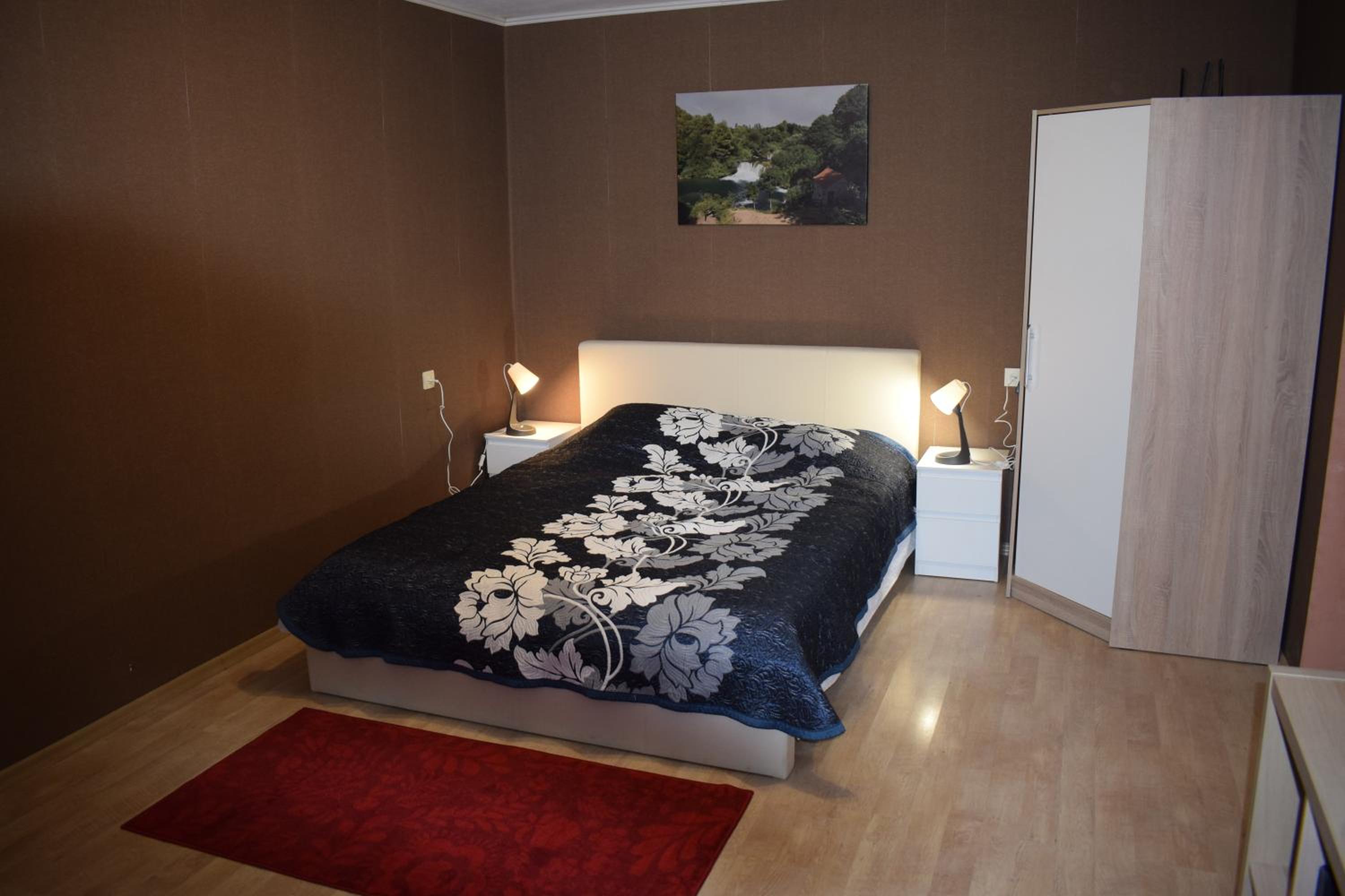 Jolantas apartment near the airport view 3