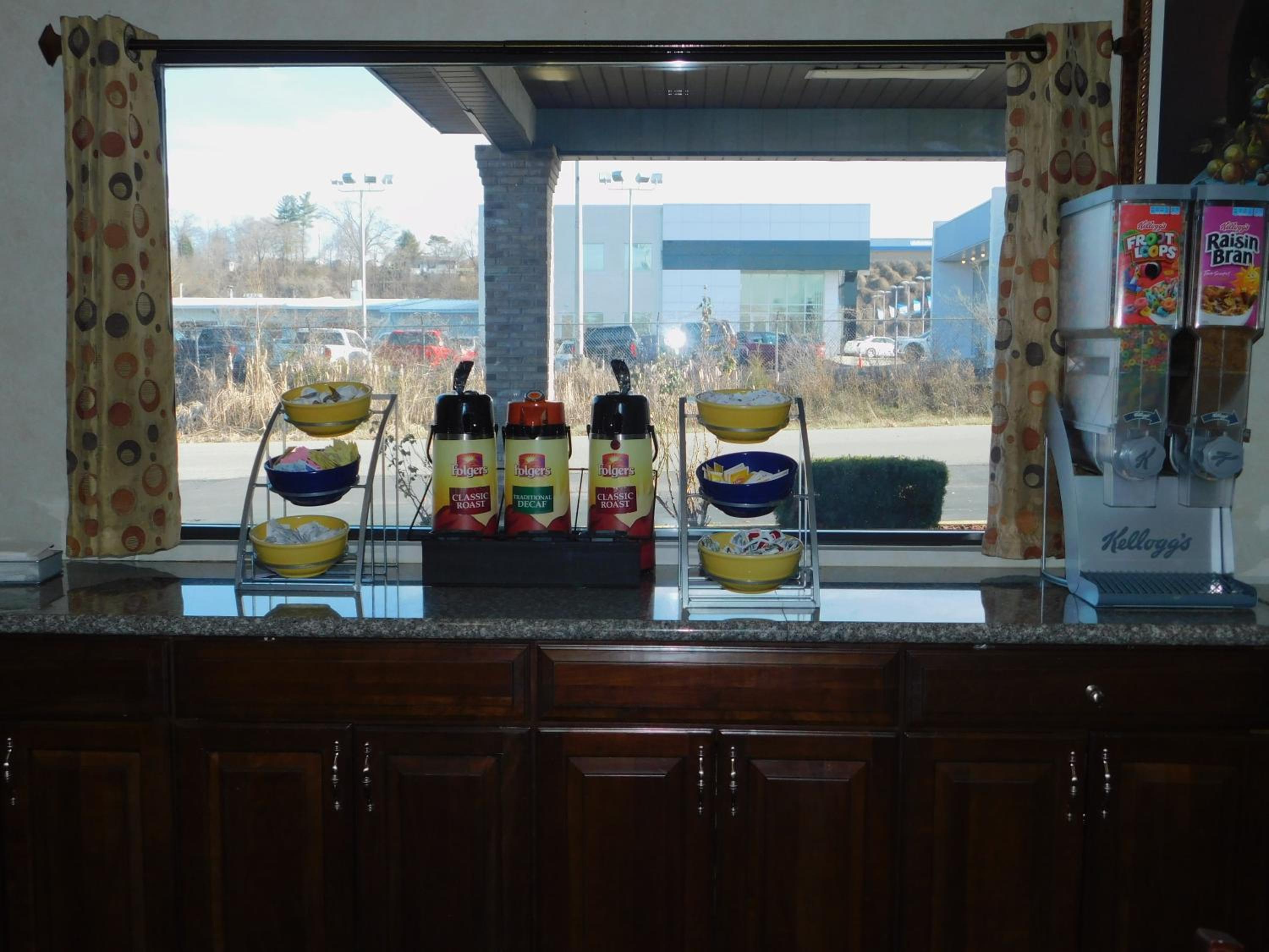 Miscellaneous Market Vacations - Days Inn by Wyndham Huntington - Property Image 4