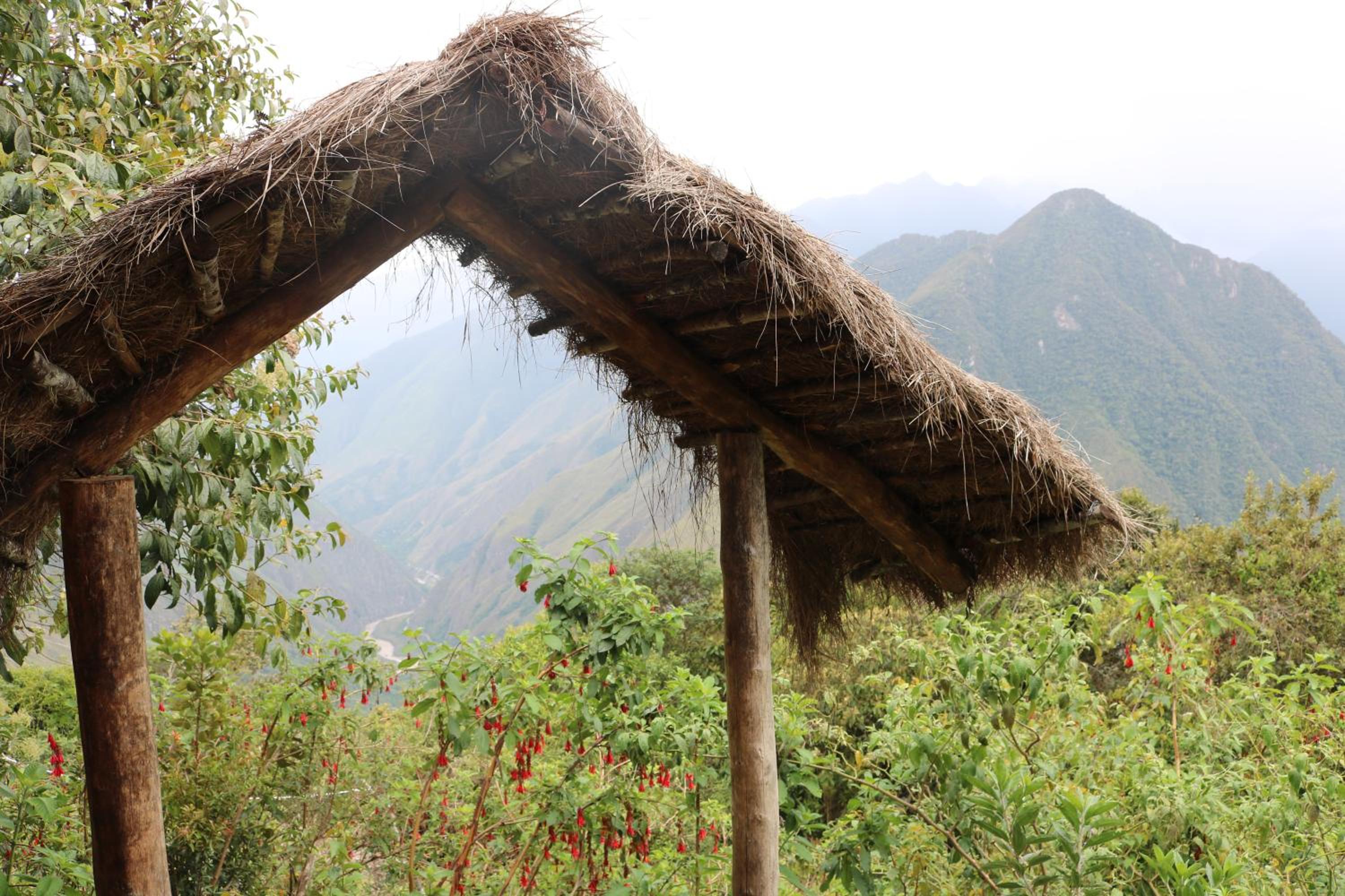 Llactapata Lodge overlooking Machu Picchu - camping - restaurant