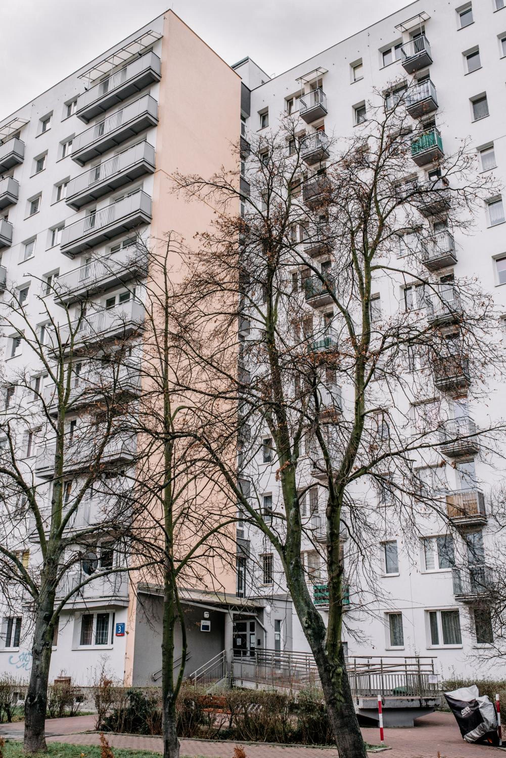 New! Studio with 3 Beds - Easy Access to Airport, City Center & WUM