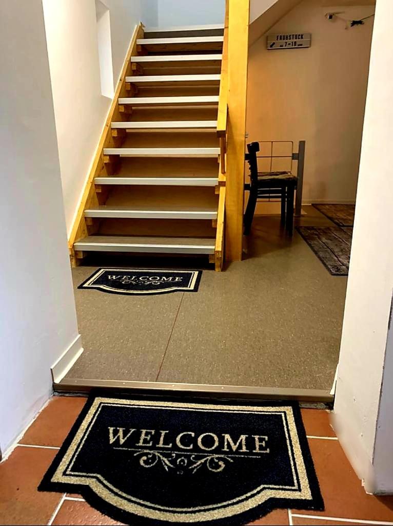 Hotel New Hostel Berlin Mitte FREE SNACK hot tea and coffee - Image 1