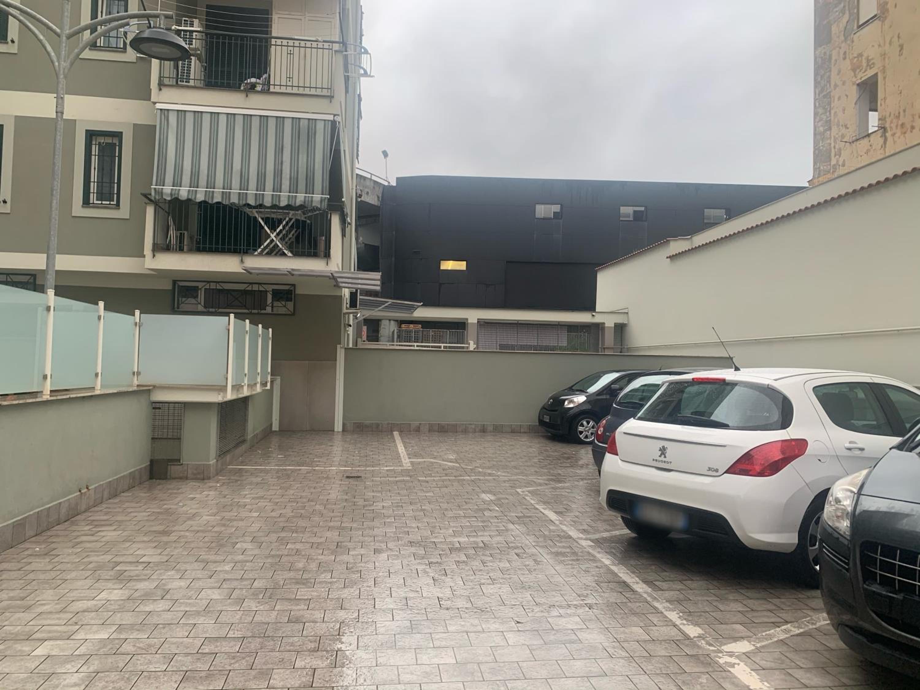Cari Dei Home
