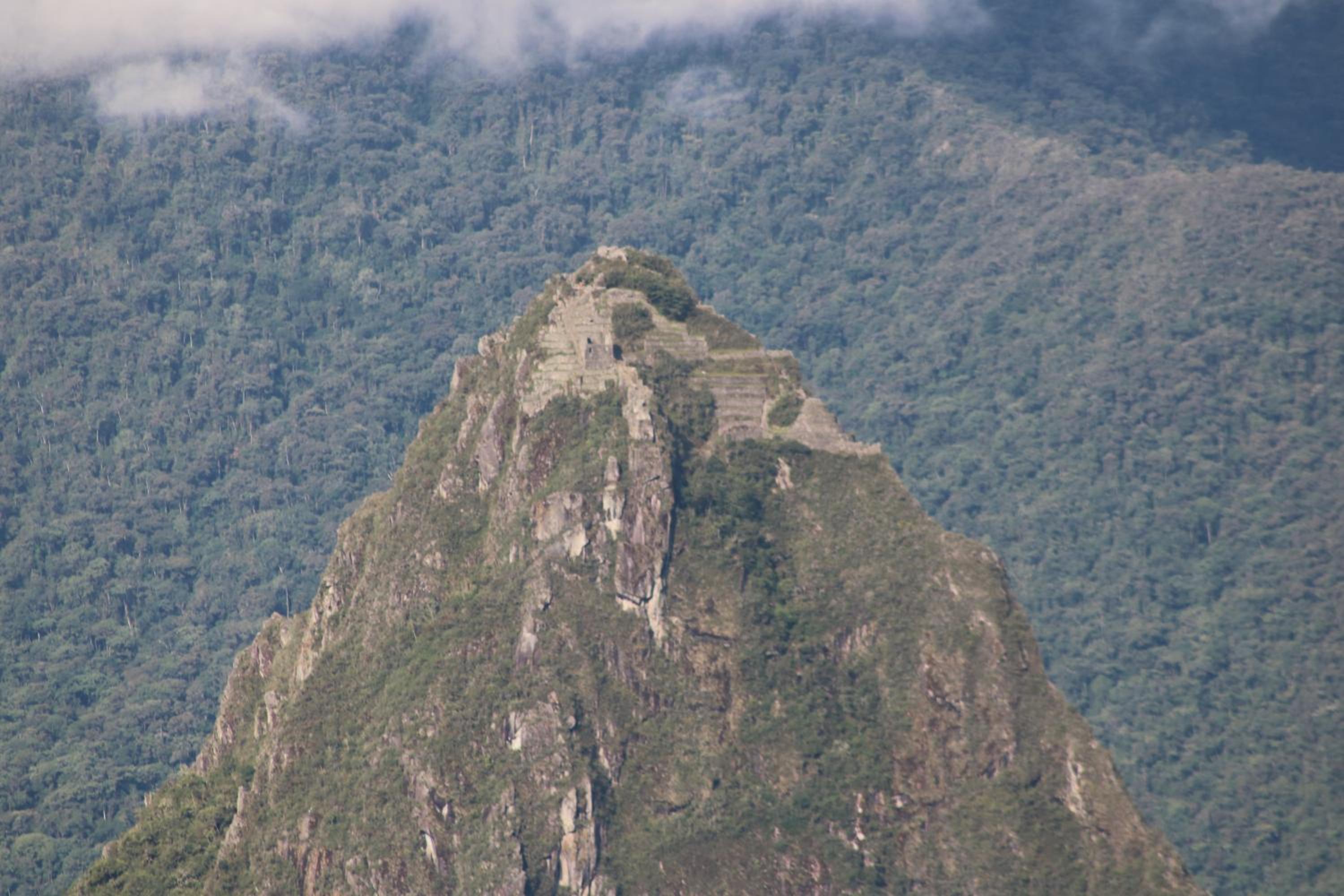 Llactapata Lodge overlooking Machu Picchu - camping - restaurant