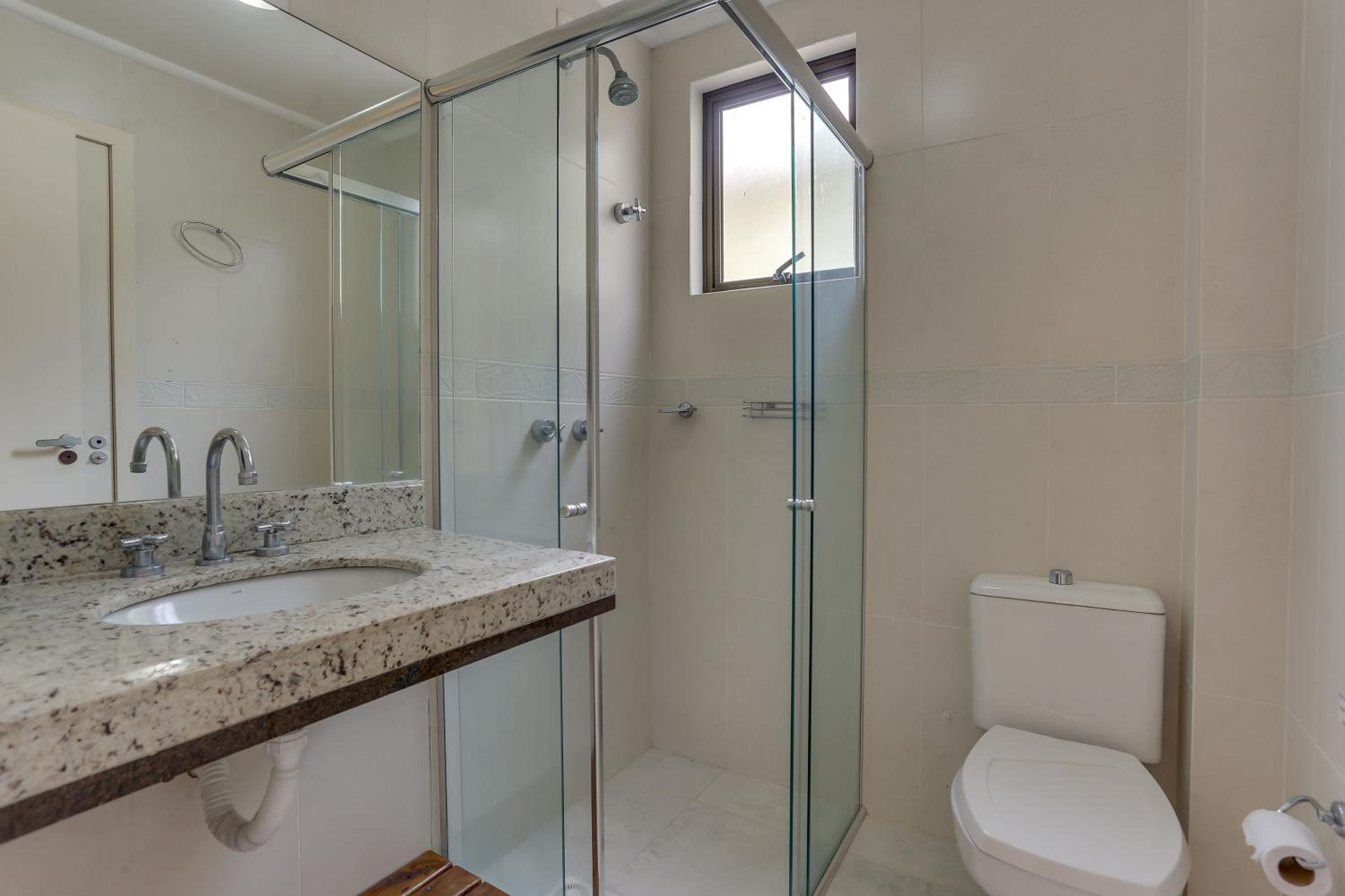 Belo apartamento em Jureré Internacional C124