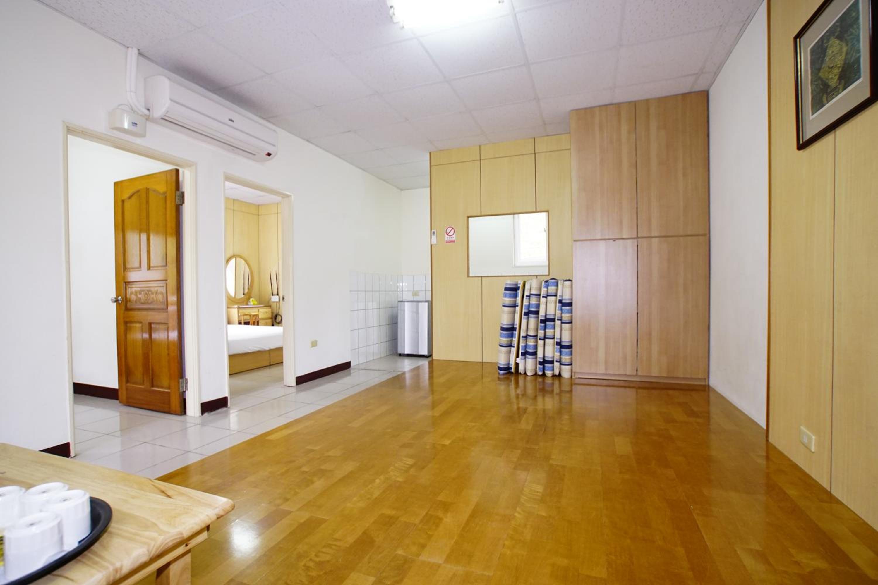 Photo 44