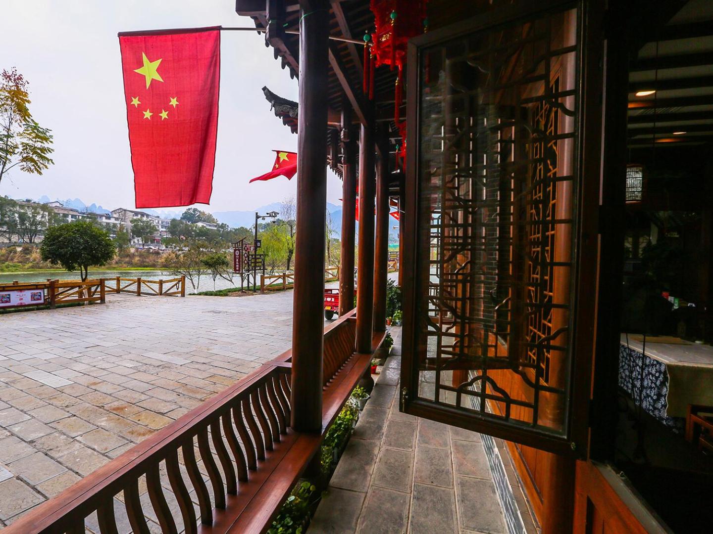 Lee's Boutique Resort & Including free breakfast and free pick-up service