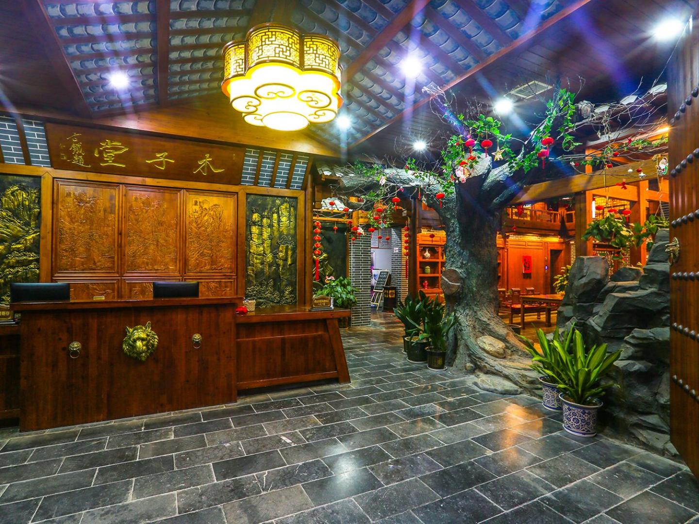 Lee's Boutique Resort & Including free breakfast and free pick-up service