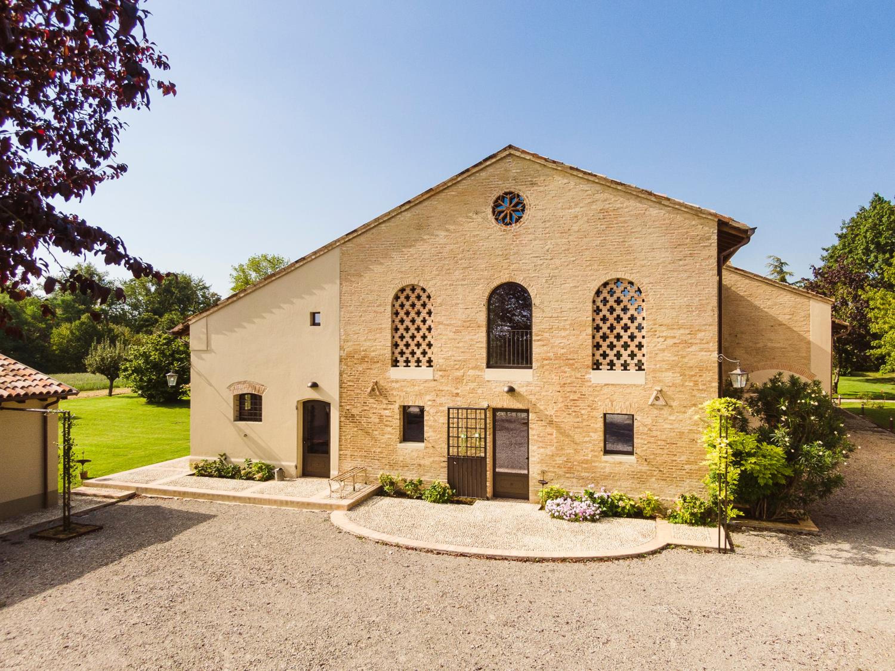 Case Zucchi Bioagriturismo view 5