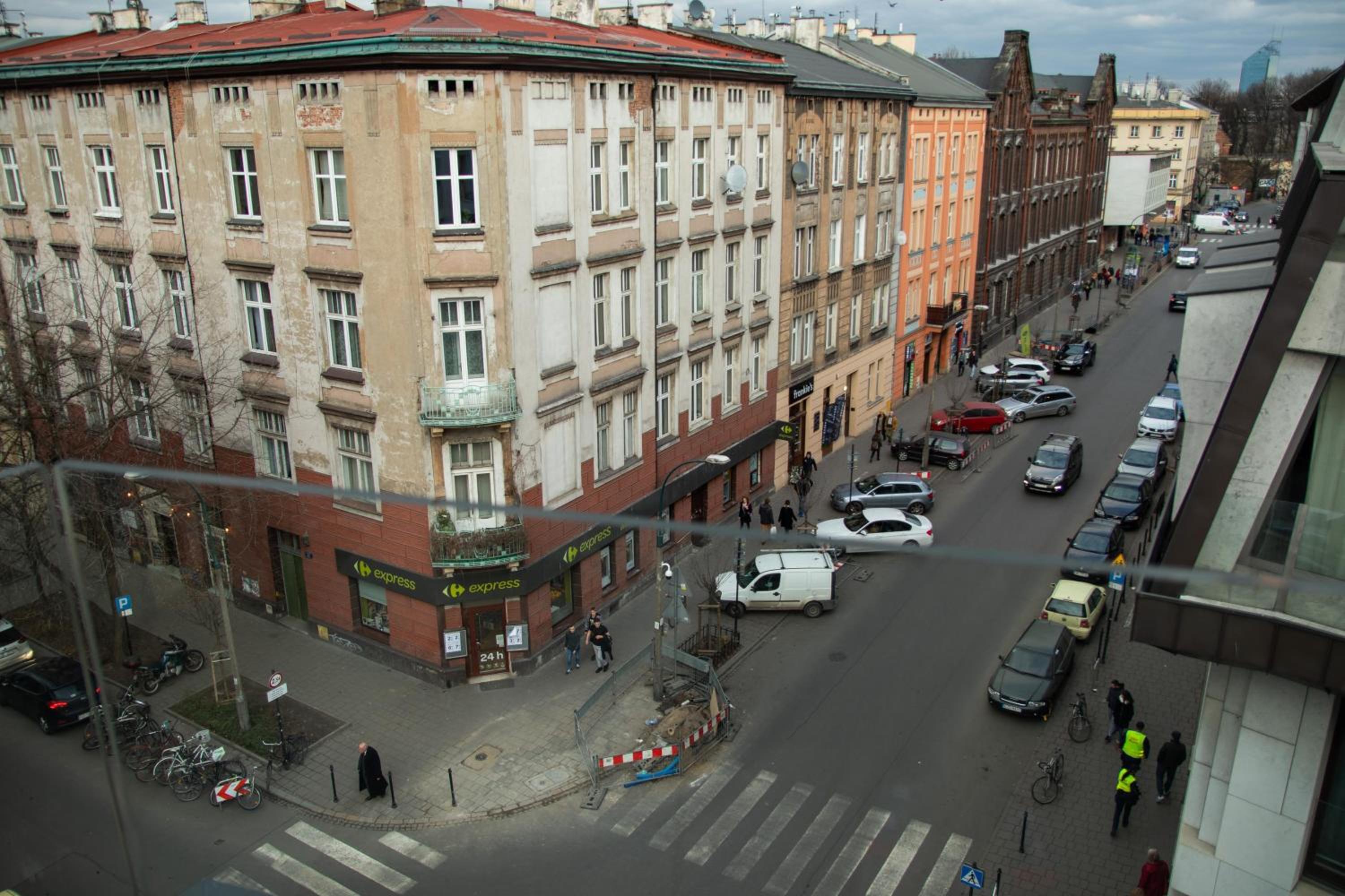 Photo 46