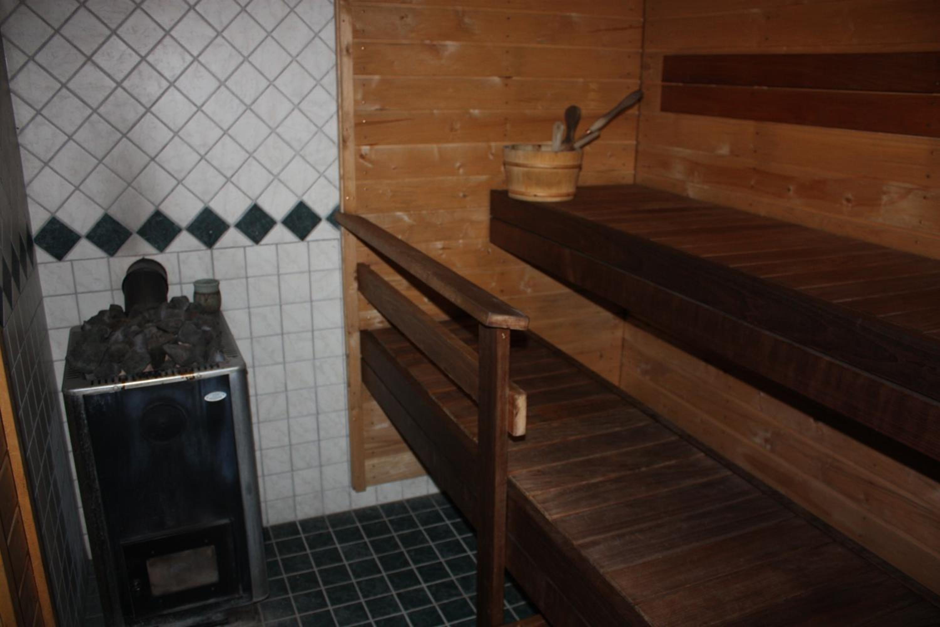 Photo 33