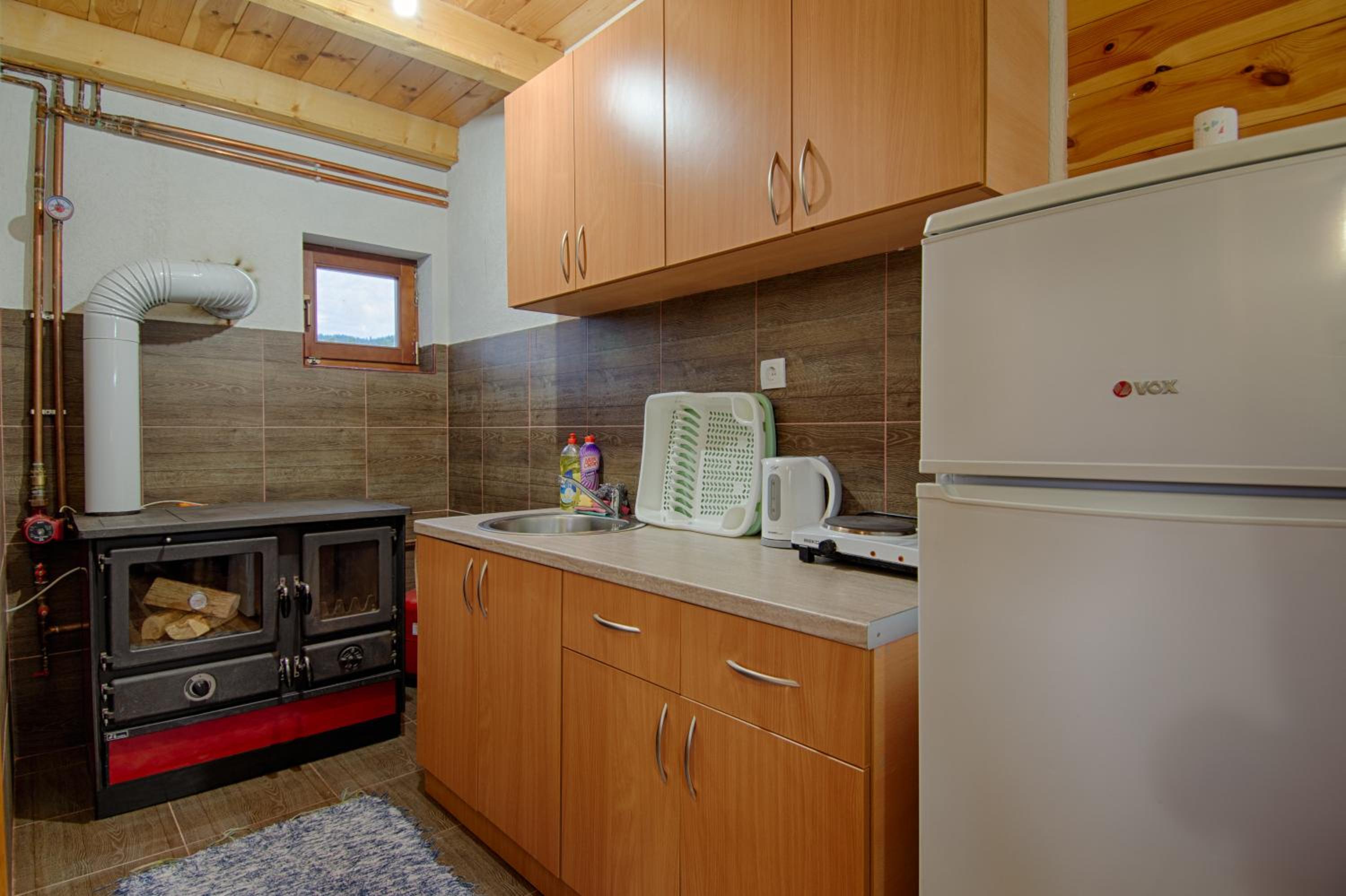 Original Wooden Lodge SG view 4