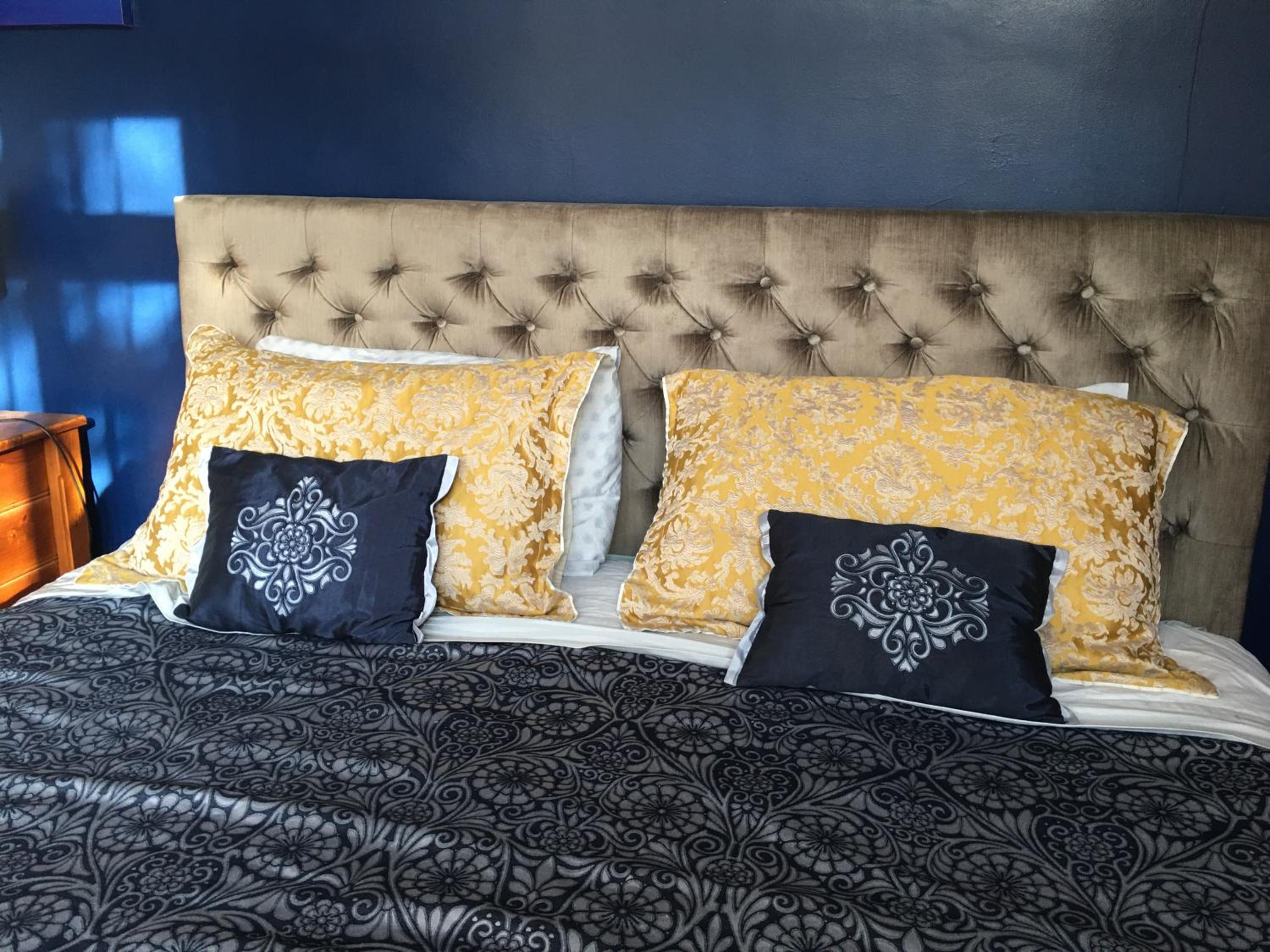 the Orangery Suites