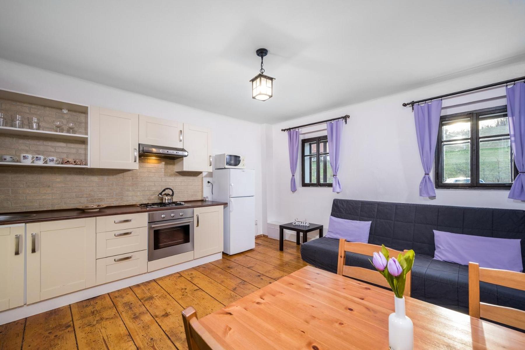 Jizerské hory, apartmány, zahrada, parkování zdarma