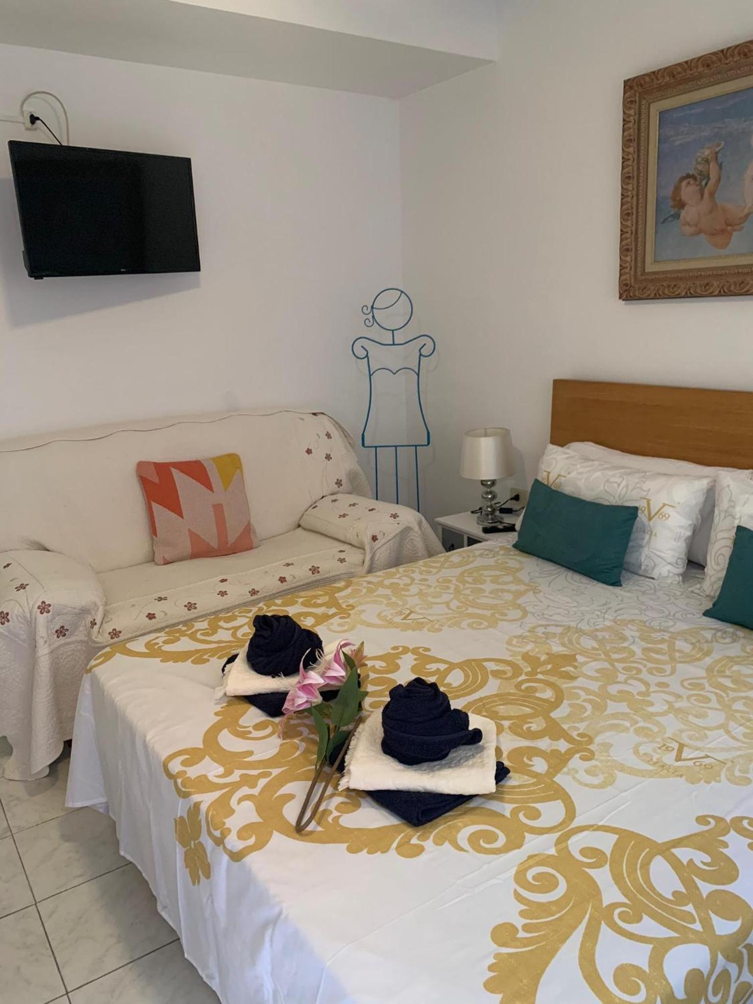 Santa Cruz de Tenerife Vacations - dream central plaza - Property Image 5
