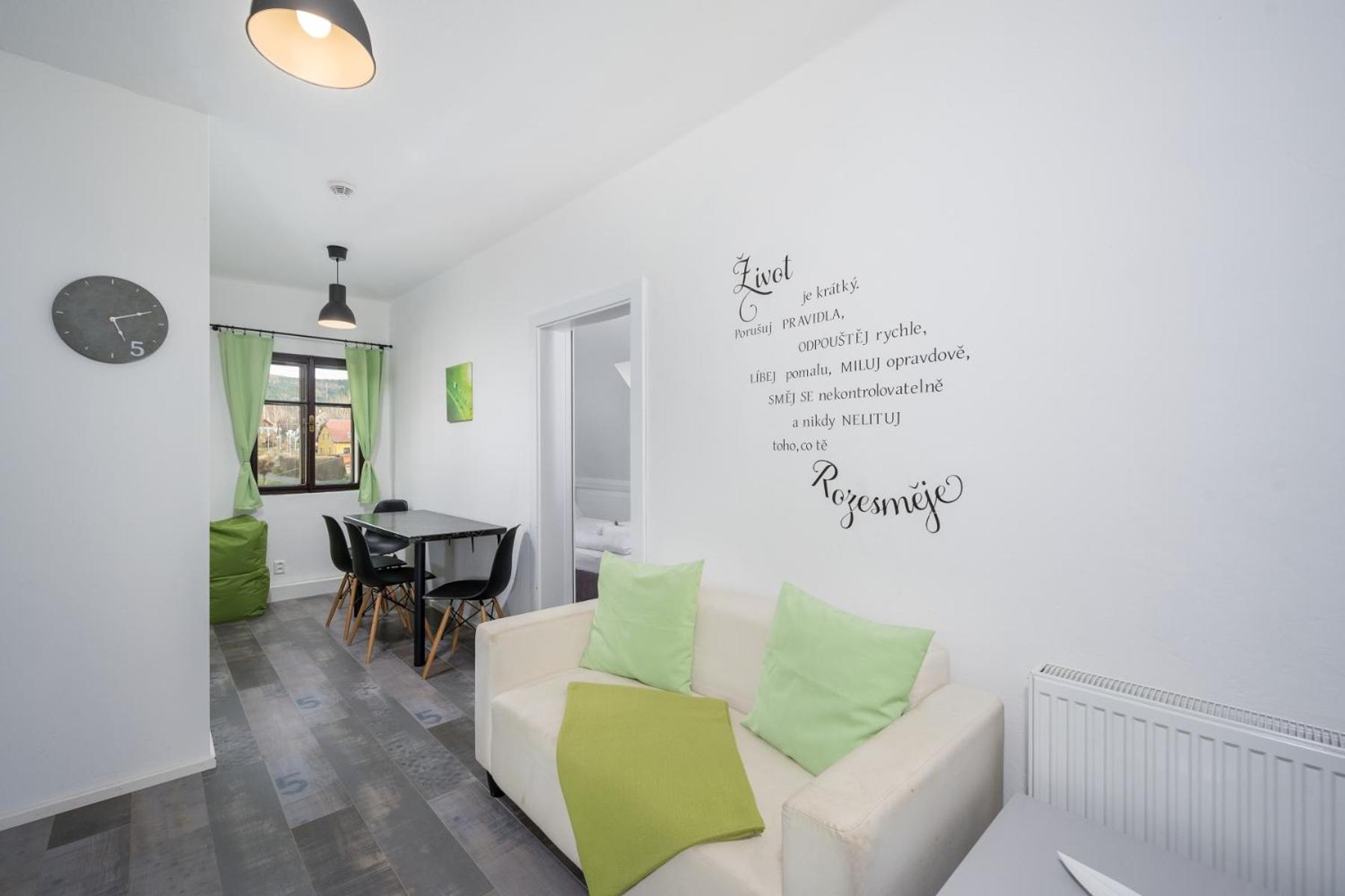 Jizerské hory, apartmány, zahrada, parkování zdarma
