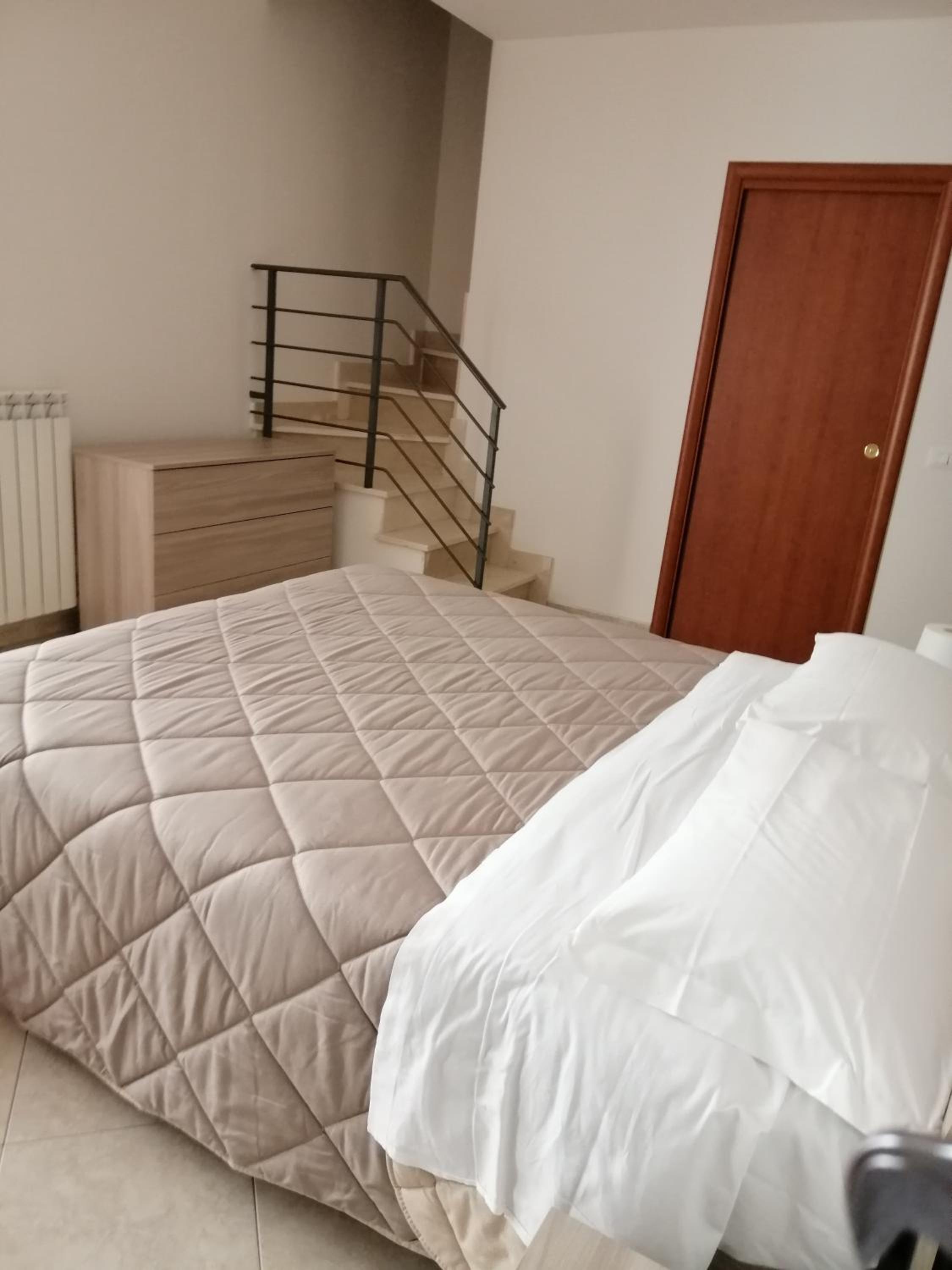 City Break en San Severo — hotel room