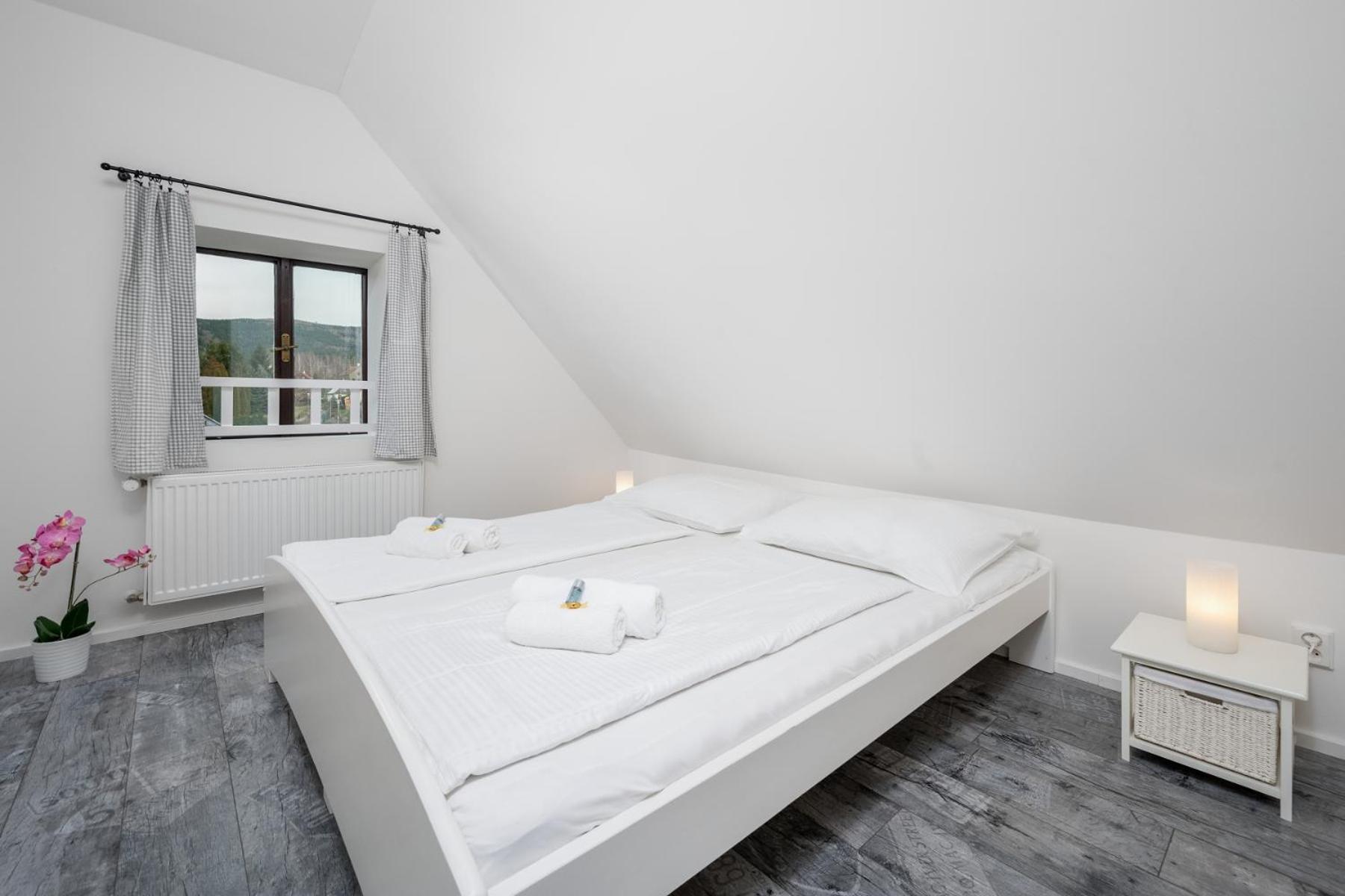 Jizerské hory, apartmány, zahrada, parkování zdarma