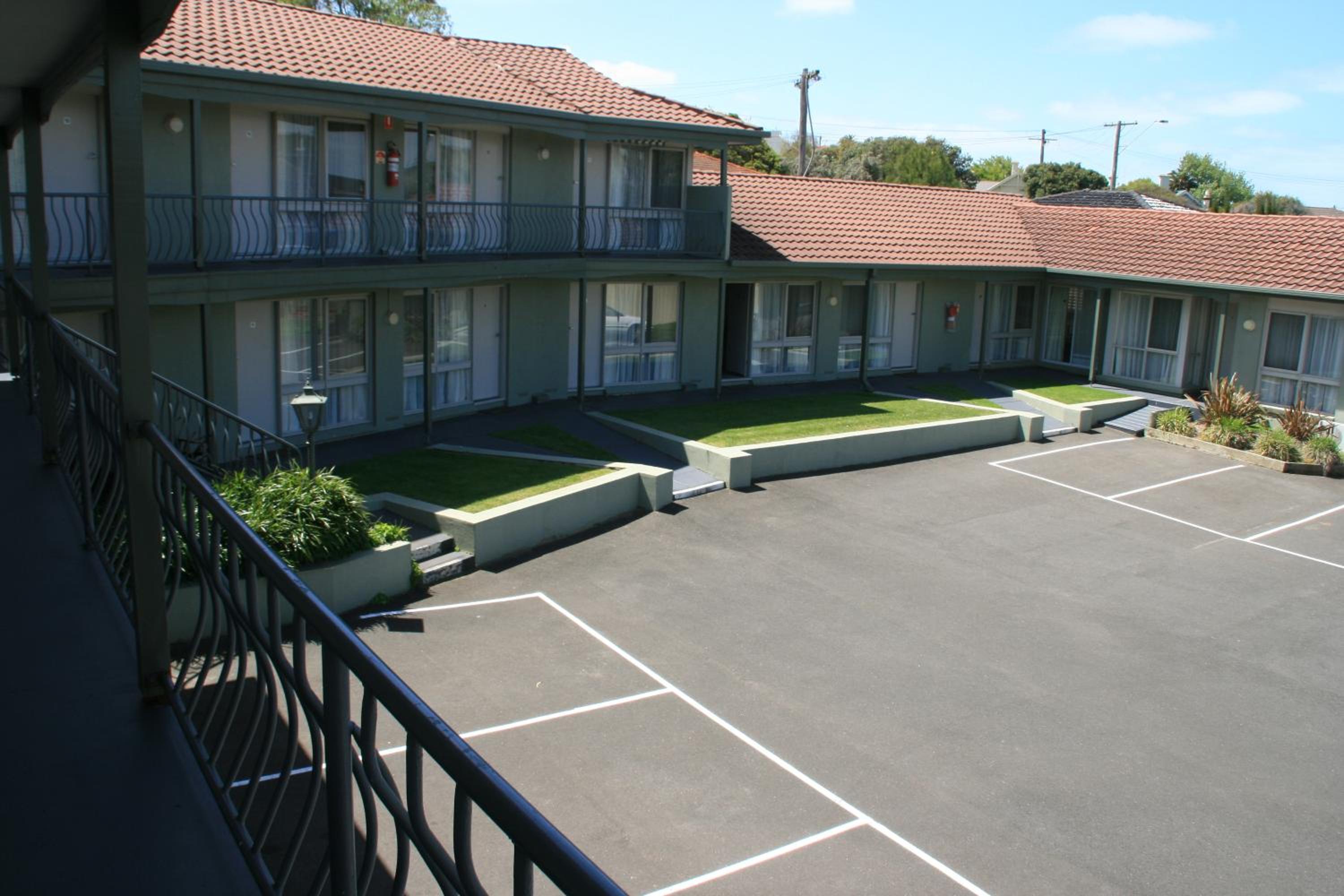 Hotel Eight Spence - Image 1