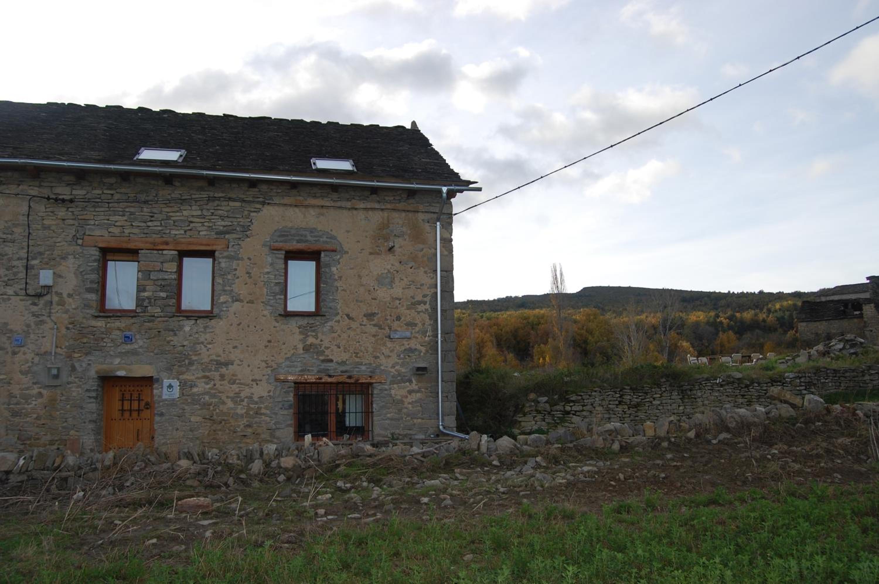 Photo 48