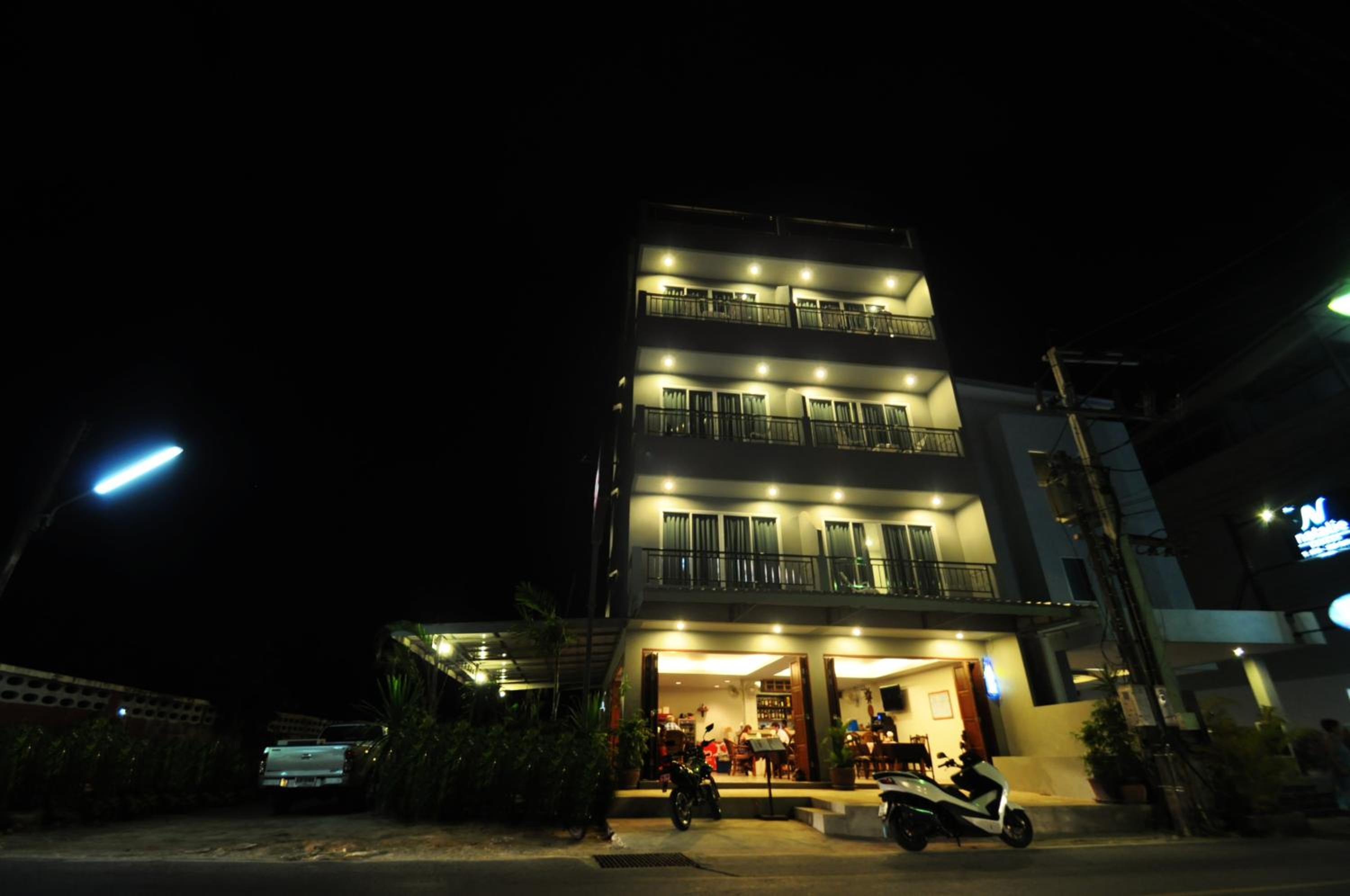 Choophorn House