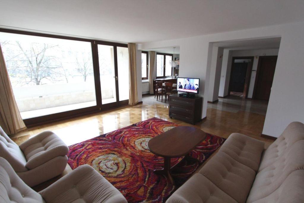 Apartment Nowiniarska near the Old Town view 4