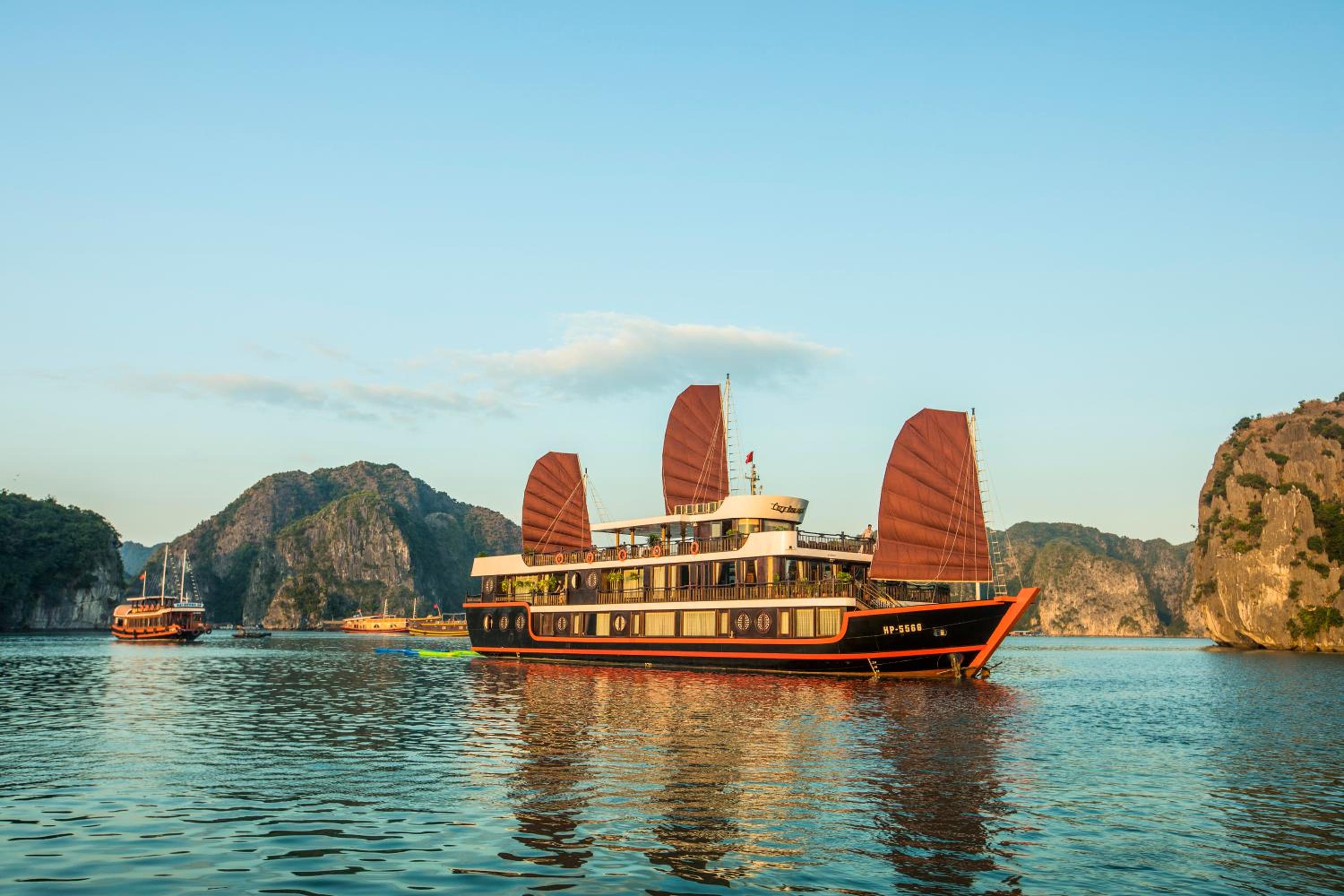 Cozy Boutique Cruise