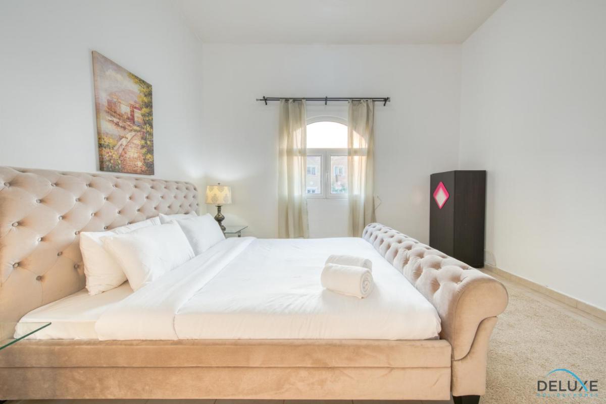 Restful 1BR at Mediterranean Discovery Gardens by Deluxe Holiday Homes