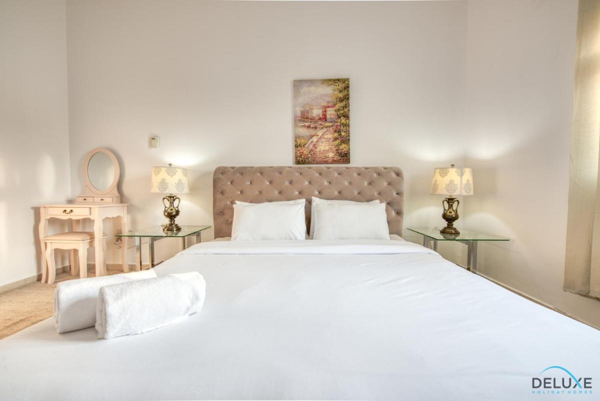 Restful 1BR at Mediterranean Discovery Gardens by Deluxe Holiday Homes