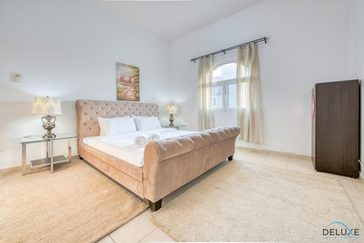 Restful 1BR at Mediterranean Discovery Gardens by Deluxe Holiday Homes
