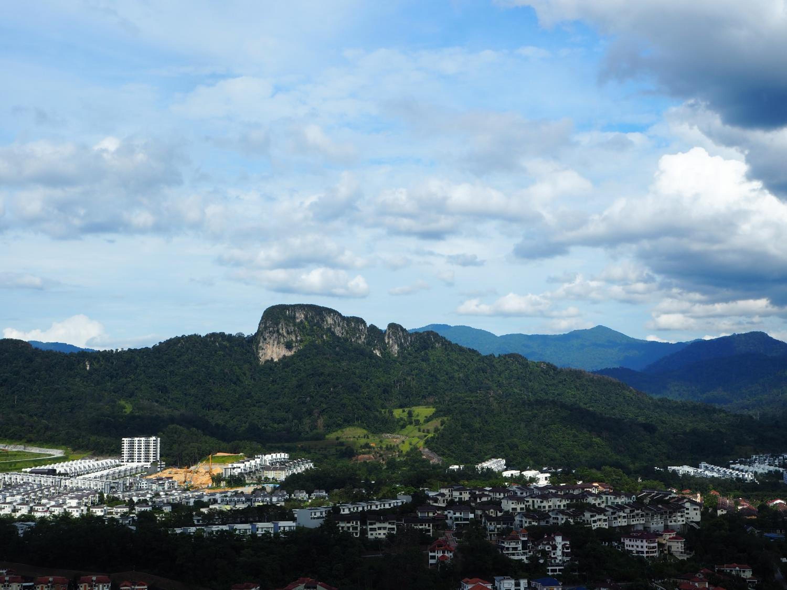 Serini Melawati