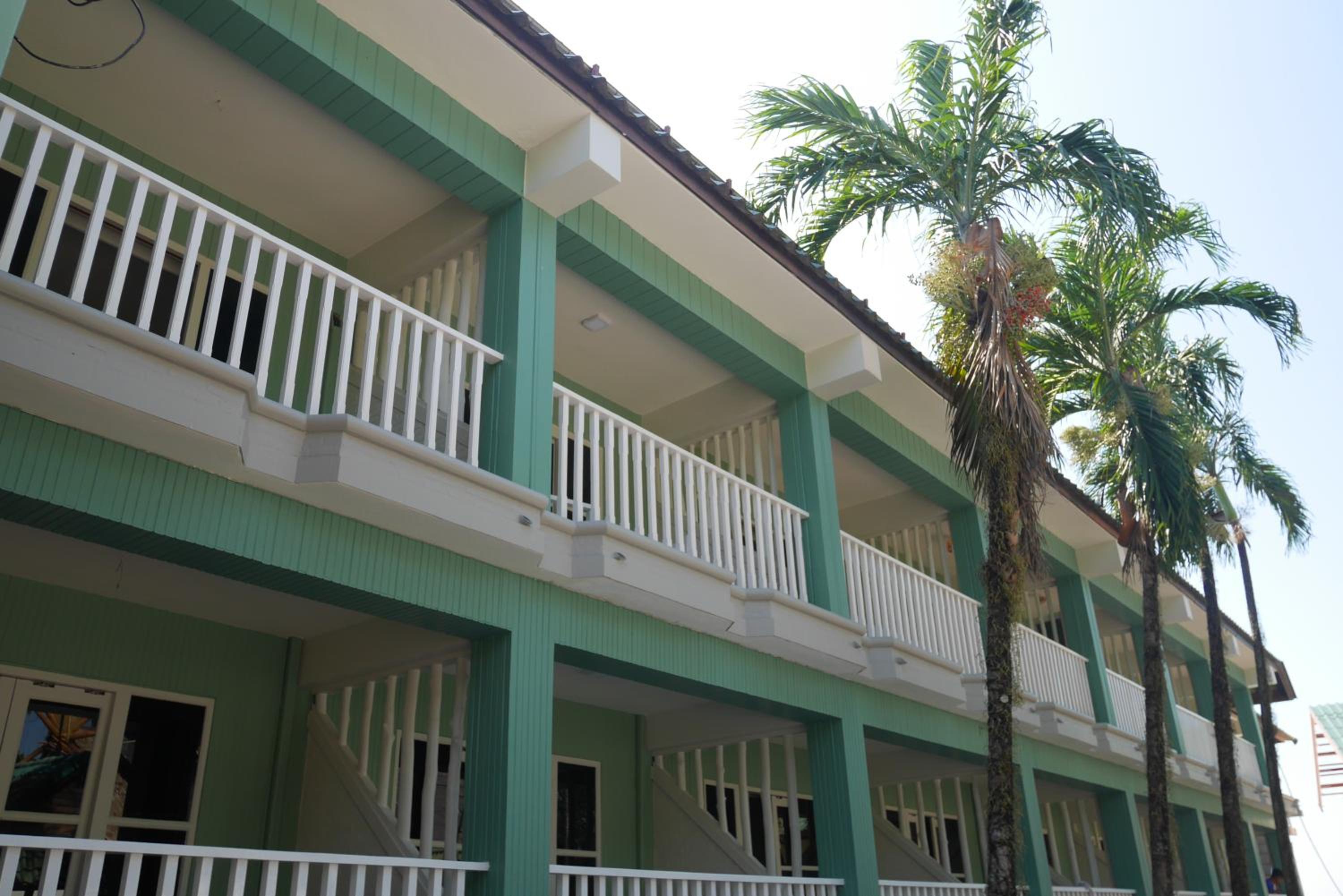 Photo 12