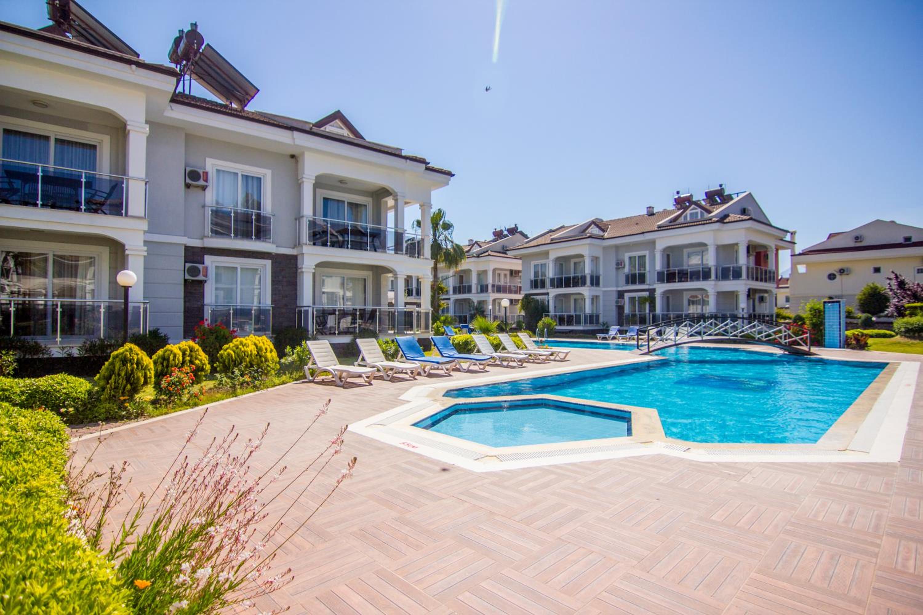 Legend Apartments