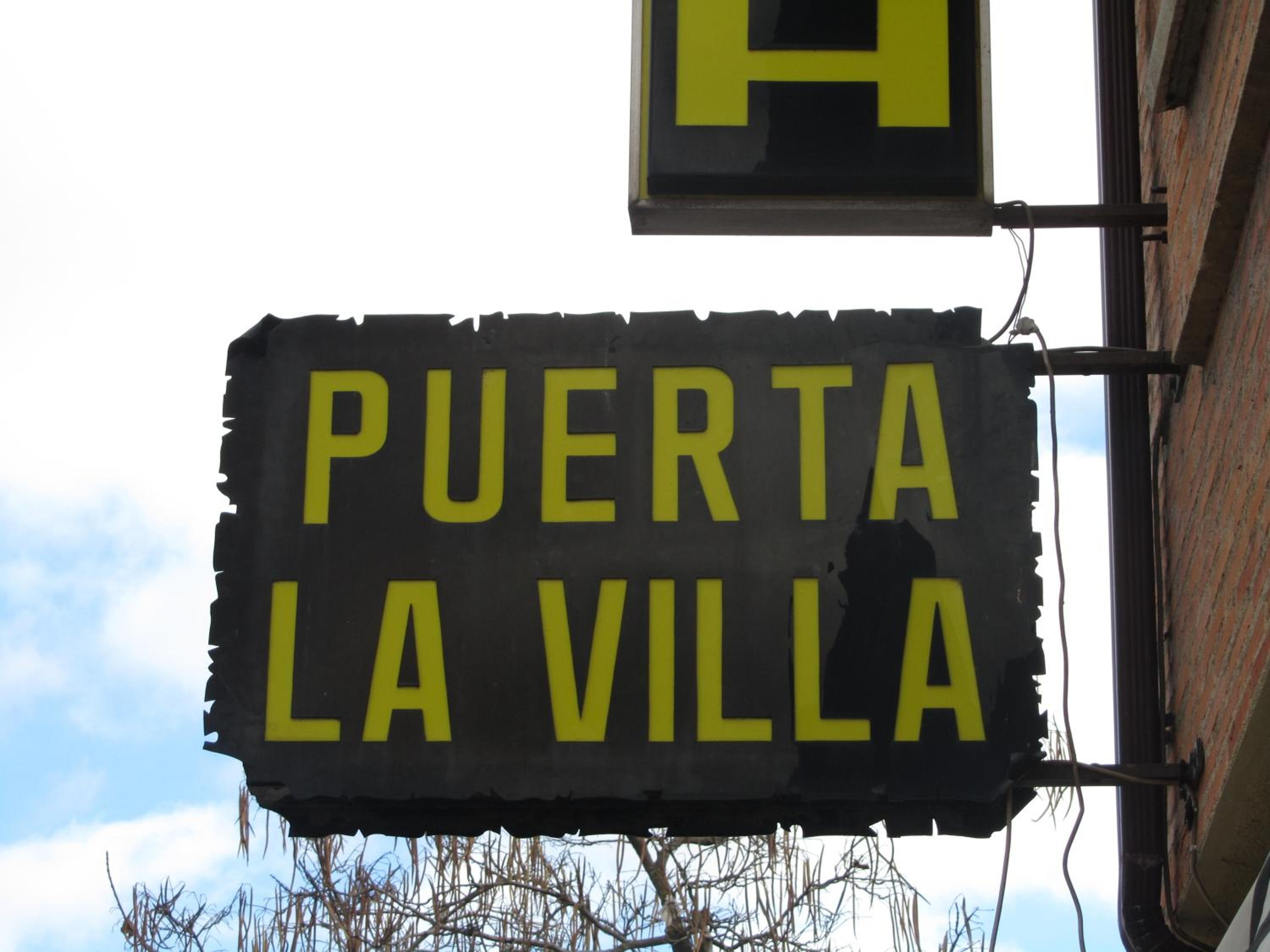 Hostal Puerta La Villa