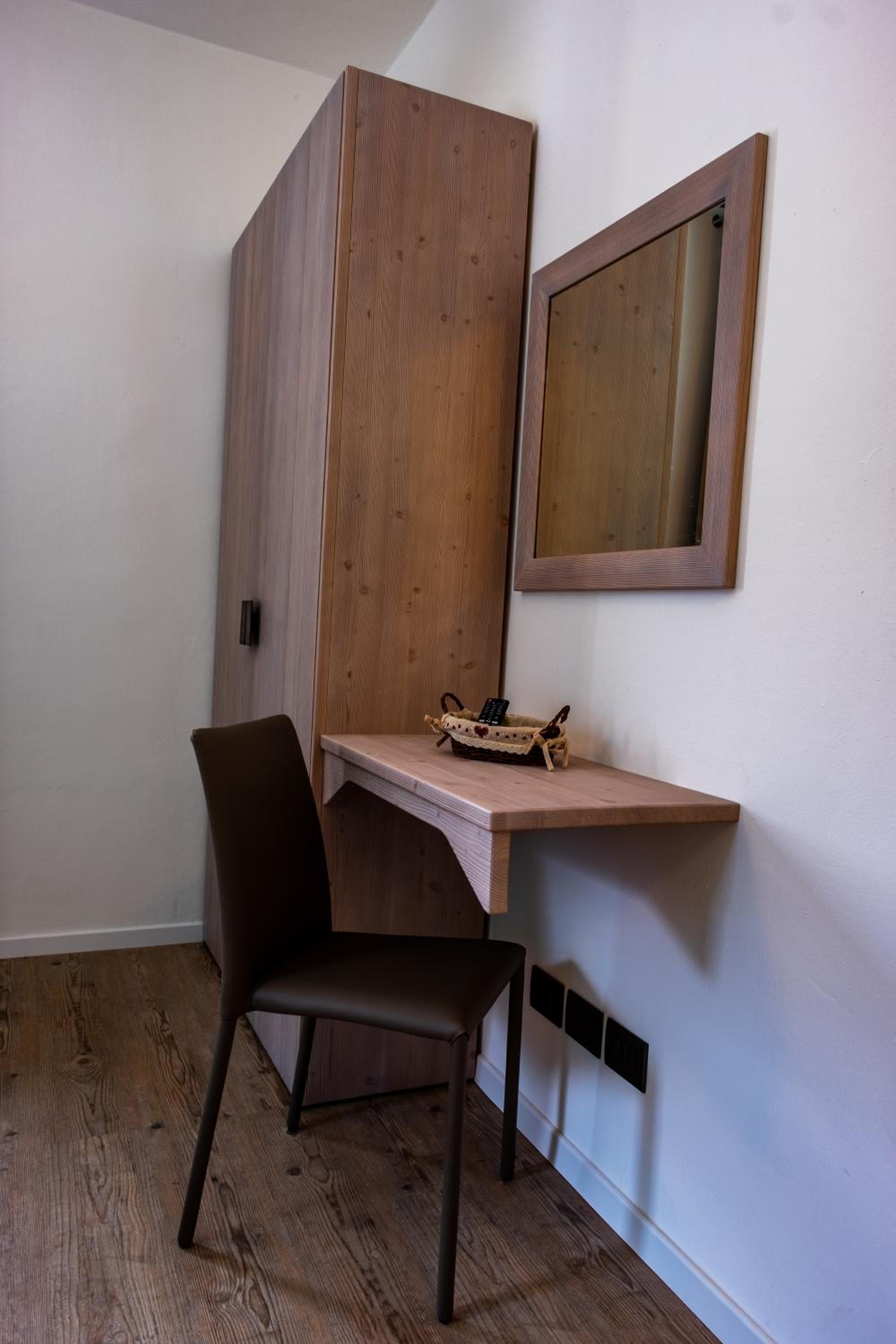 Photo 28