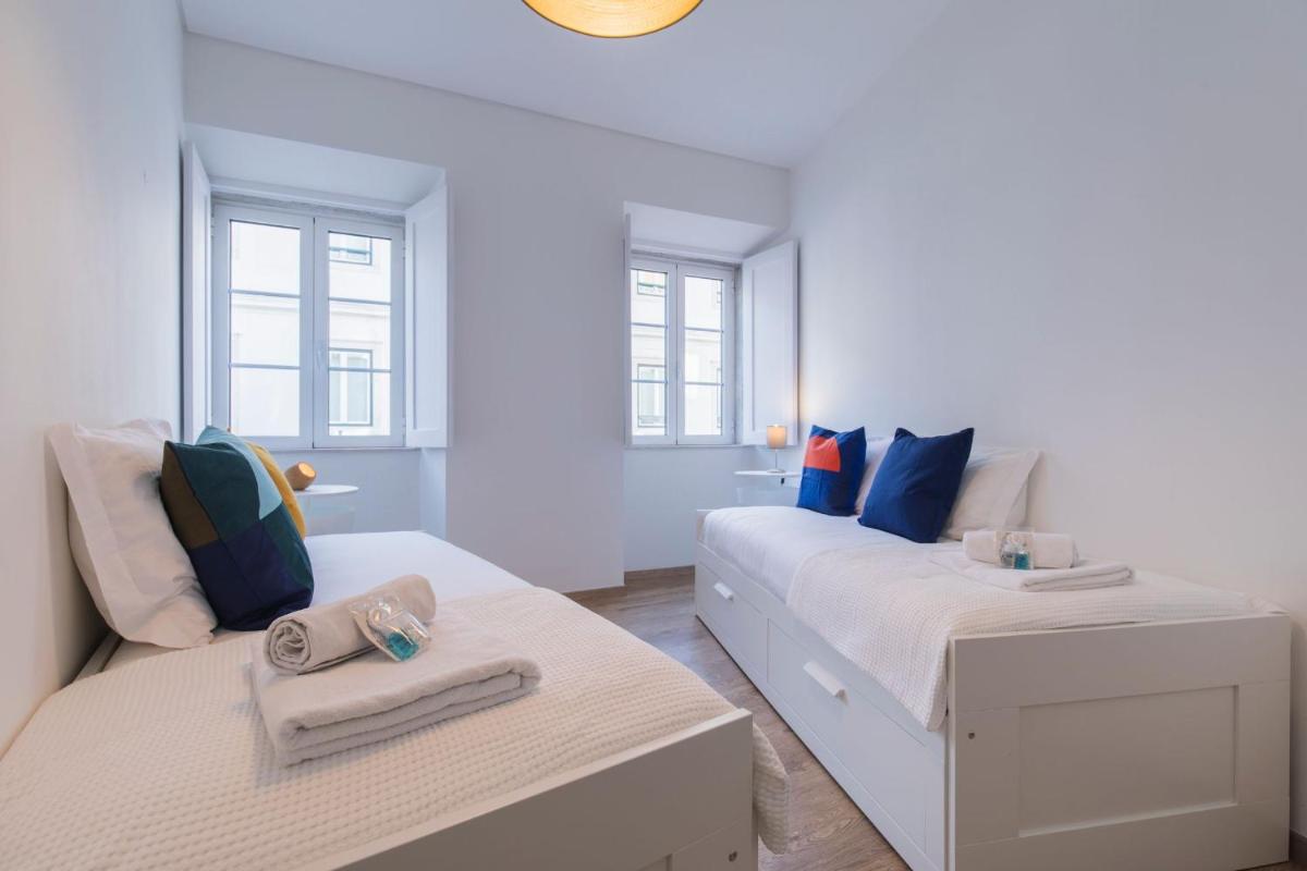 LovelyStay - Peaceful Central Apartment I view 5