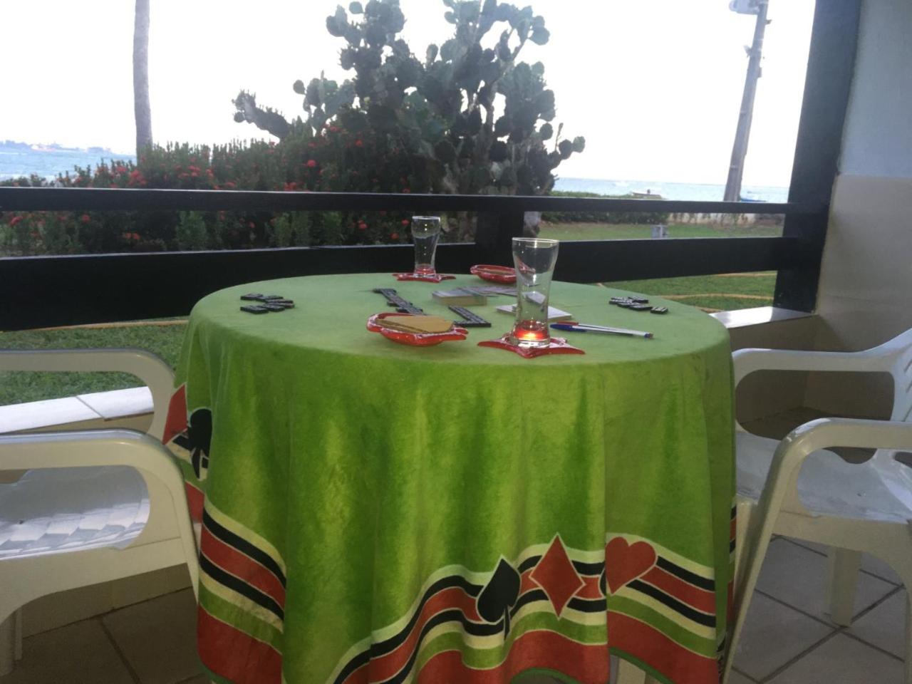 Apart-Hotel Beira Mar em Mar Grande - Vera Cruz - Ilha de Itaparica