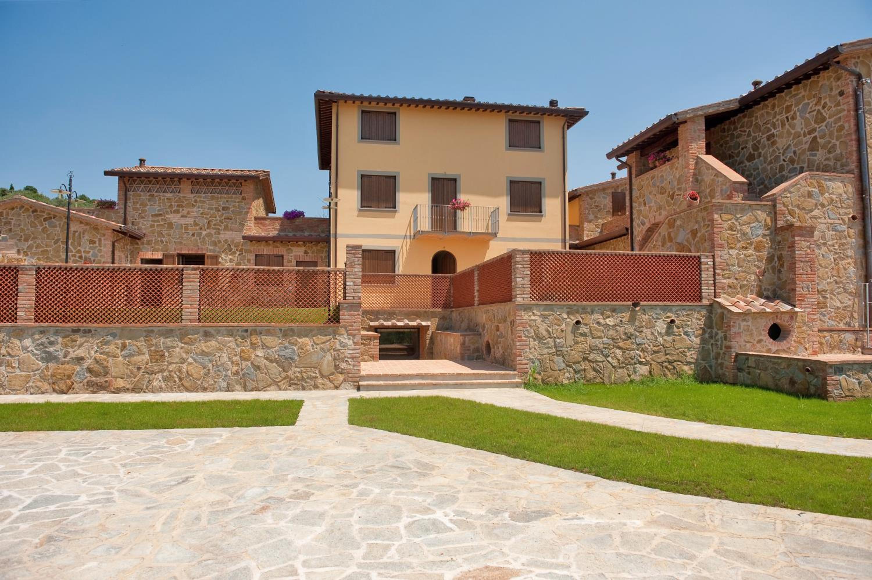 Il Borgo sul Lago