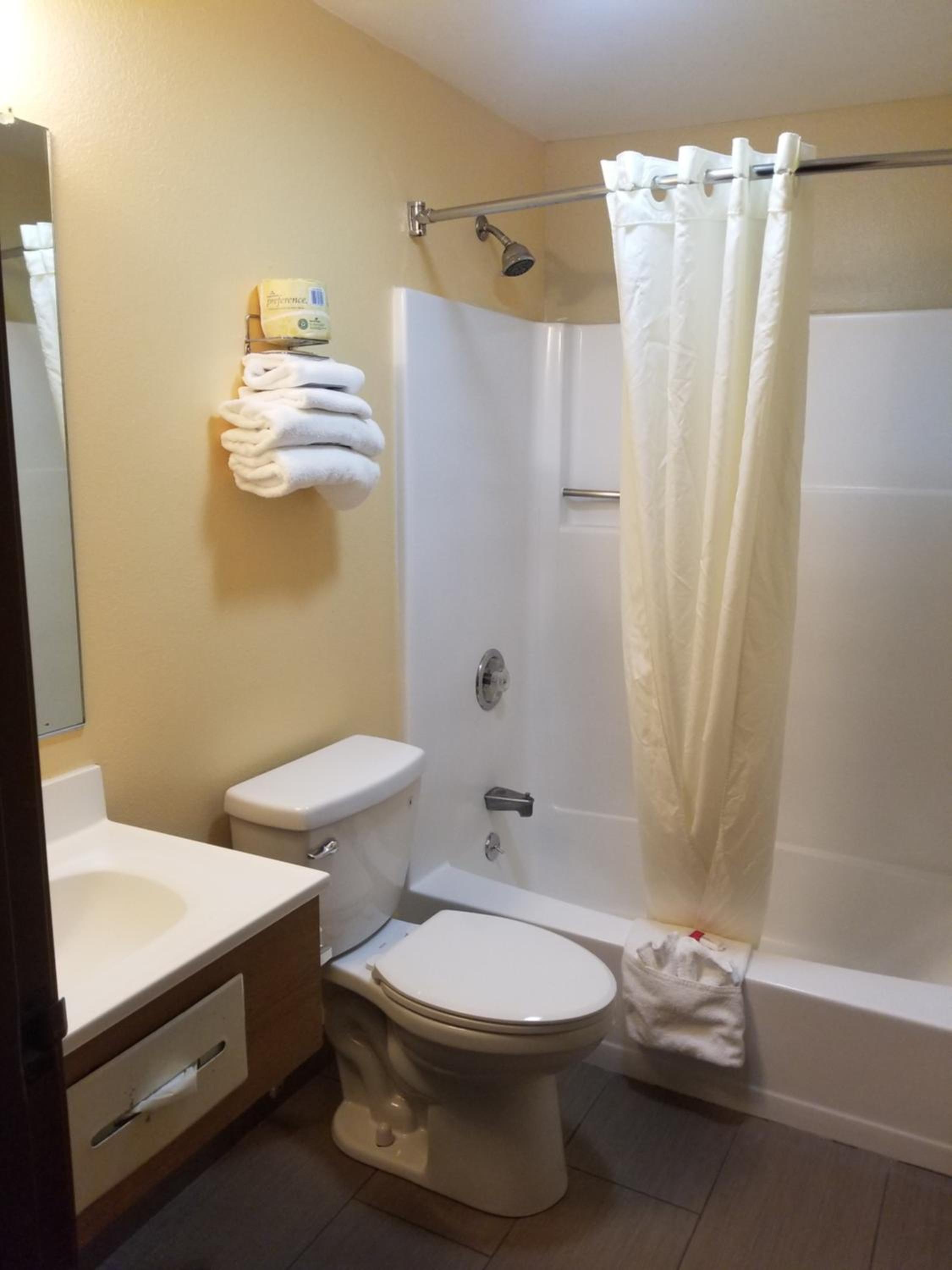 Carson City Vacations - Super 8 by Wyndham Carson City Lake Tahoe - Property Image 13