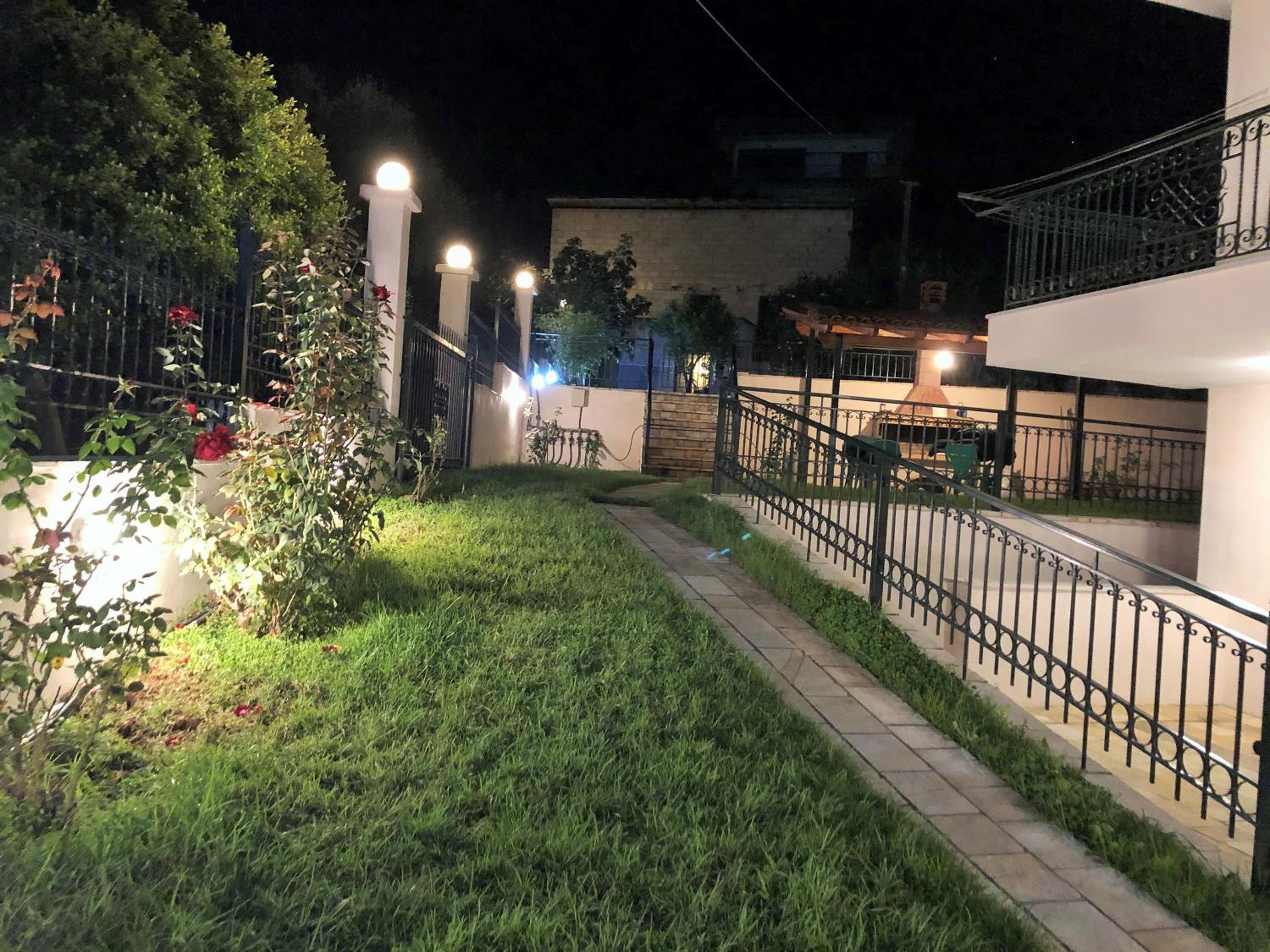 Photo 54