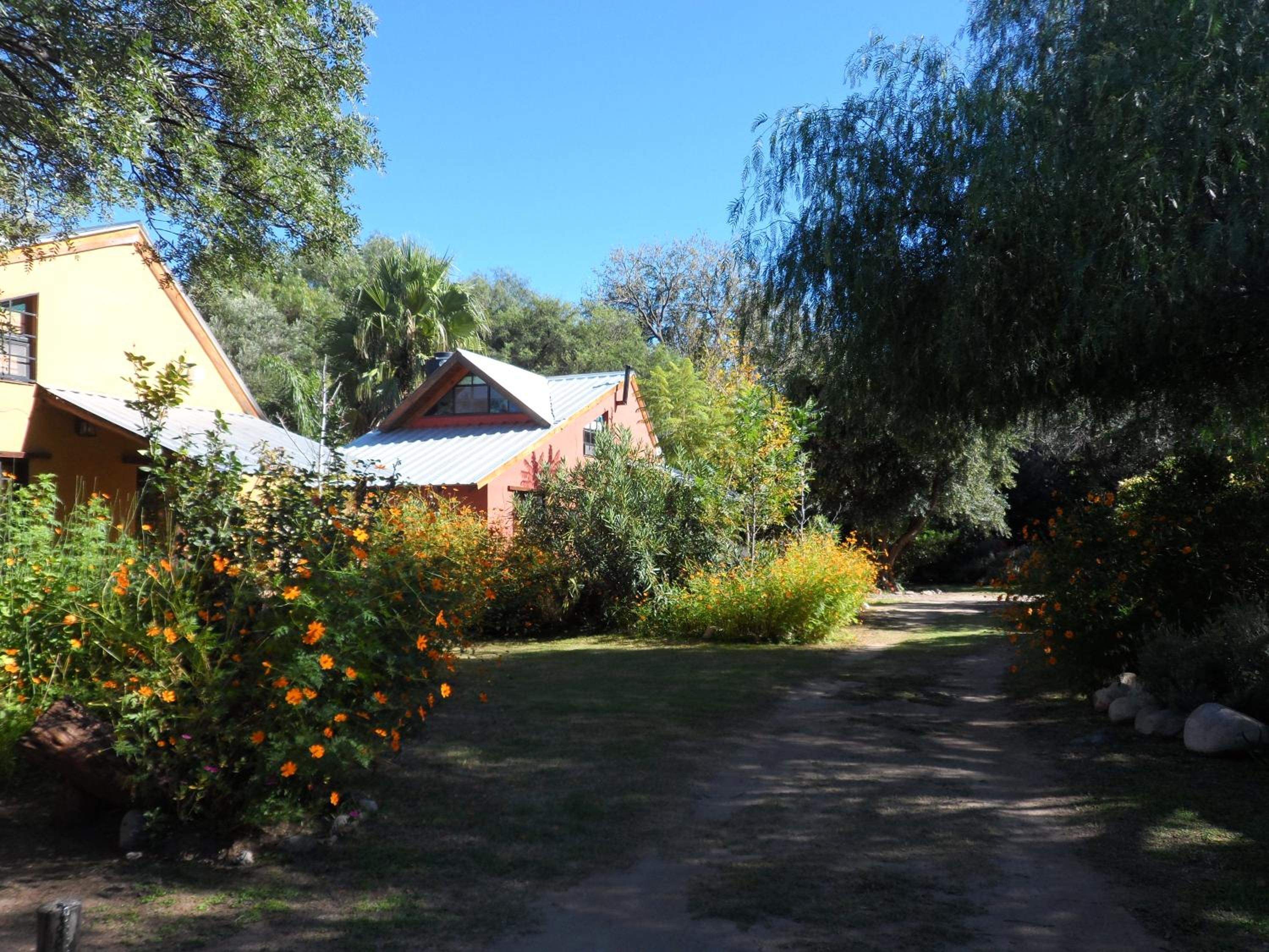 Hotel CABAÑAS DE LA QUEBRADA - Image 1