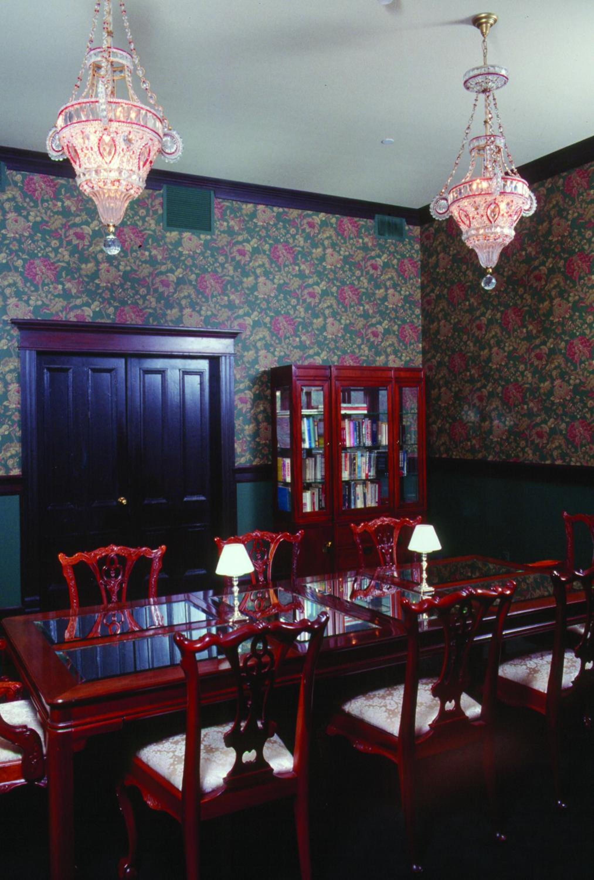 Baker City Vacations - Geiser Grand Hotel - Property Image 5