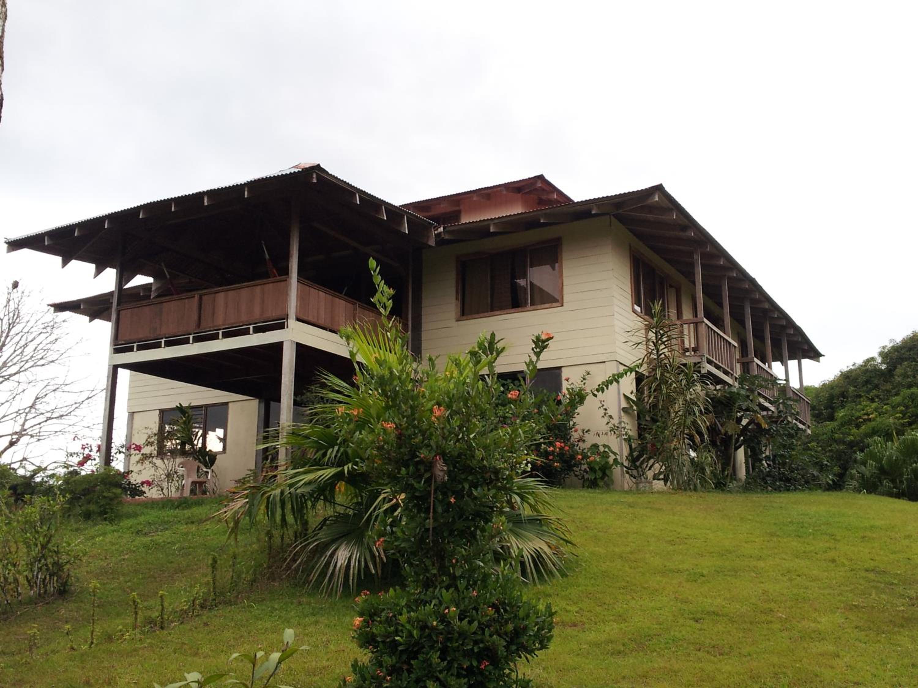 Casa Drake Lodge