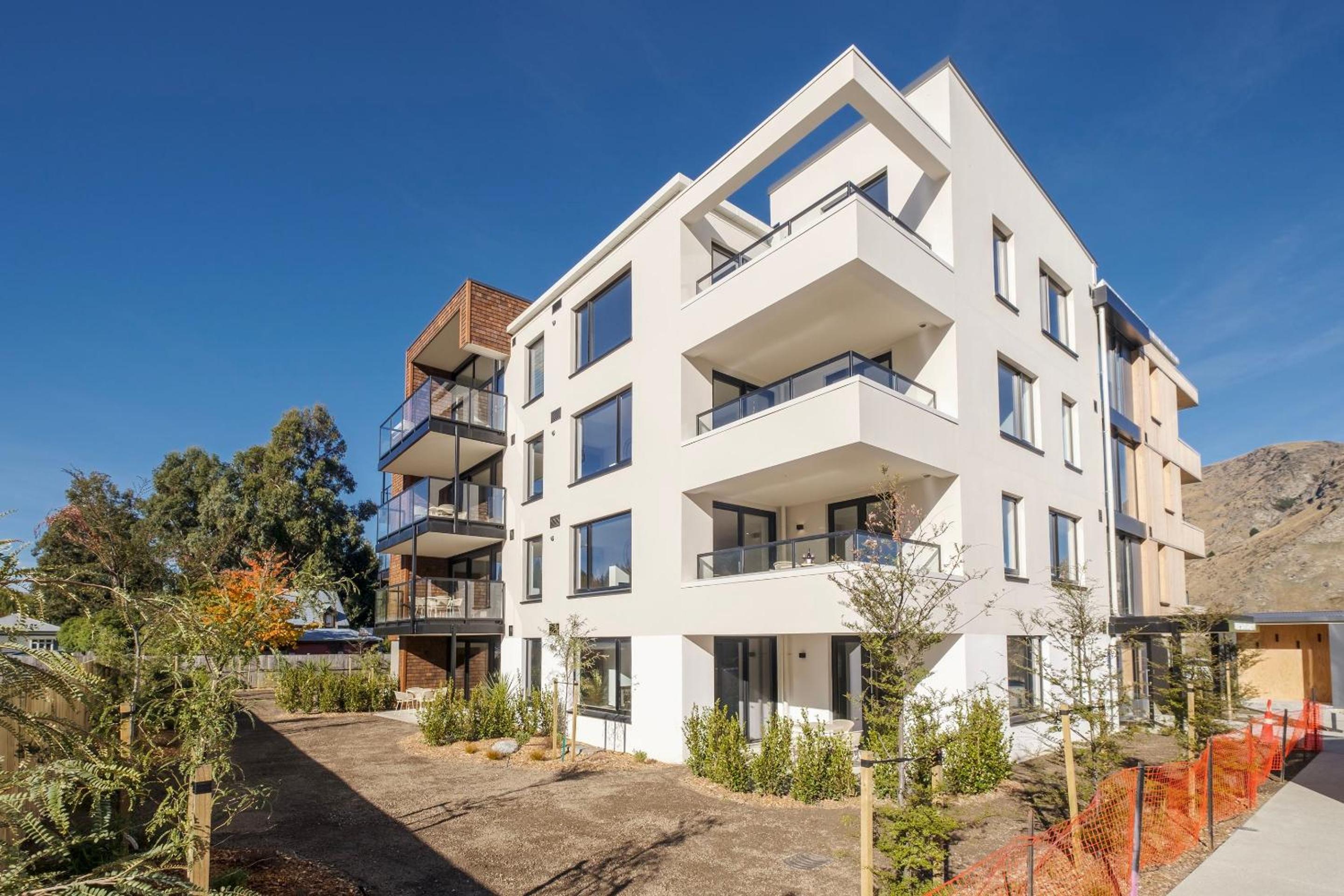 Residence du Parc Apartments By Staysouth