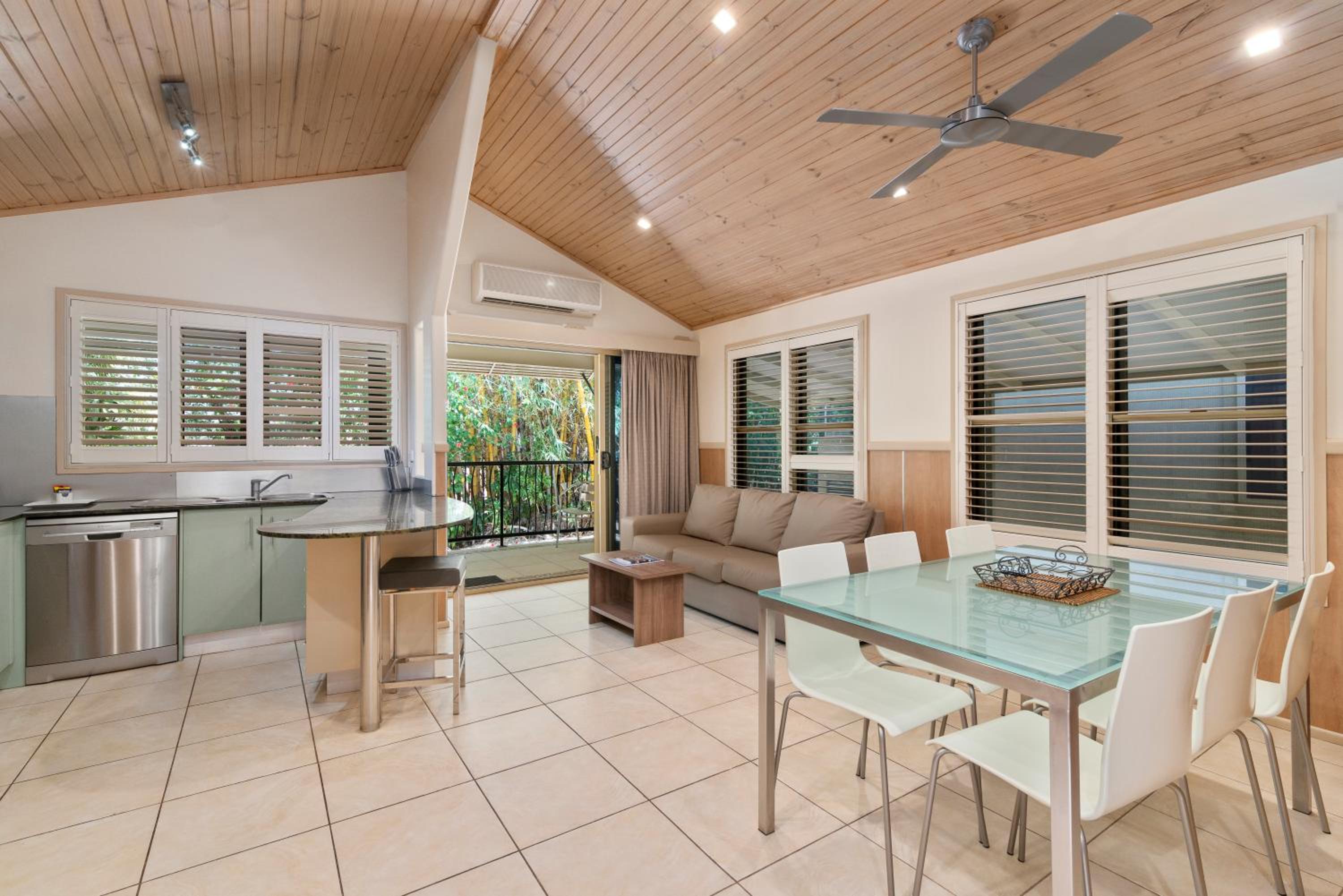 Ashmore Palms Holiday Village